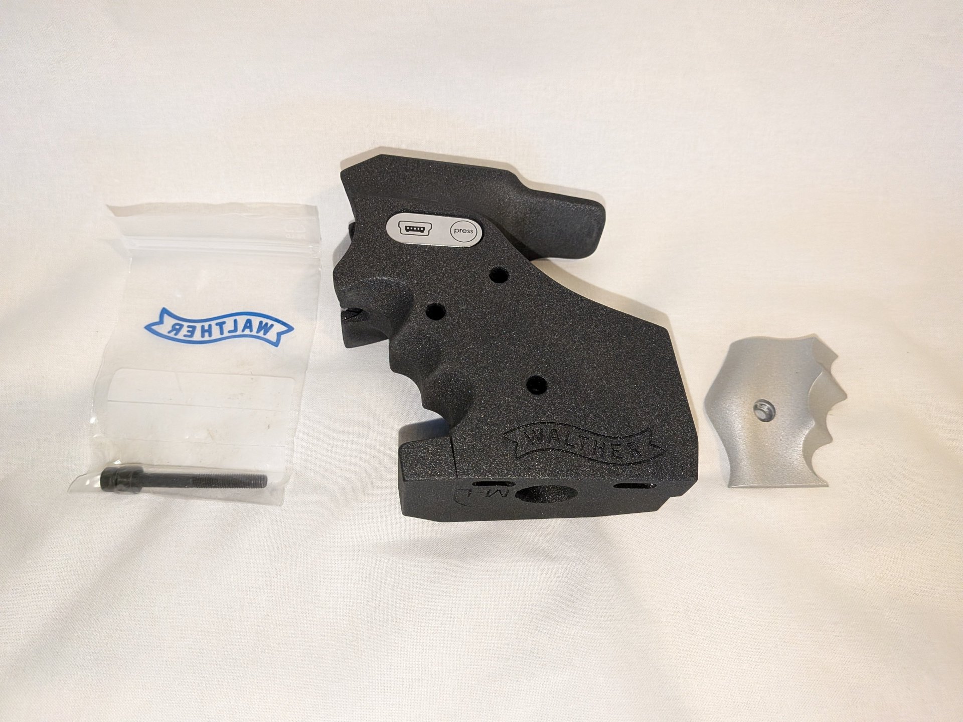Walther LP 500 5D Vario PROTOUCH Griff Rechts Größe M-L – Bild 3