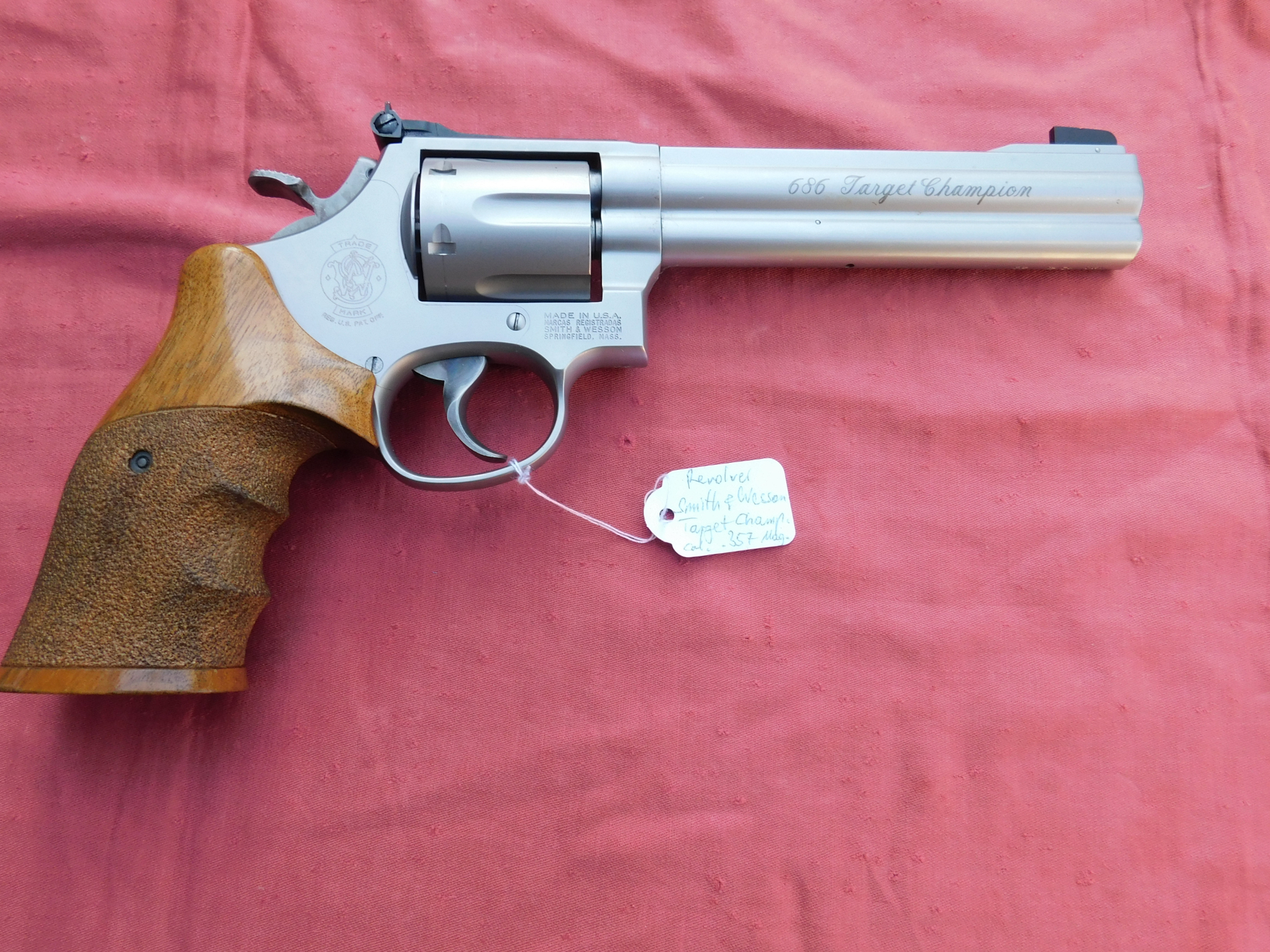 S&W Smith & Wesson Mod. 686-4 Target Champion 6 Zoll Kal. 357 Mag. mit Koffer – Bild 2