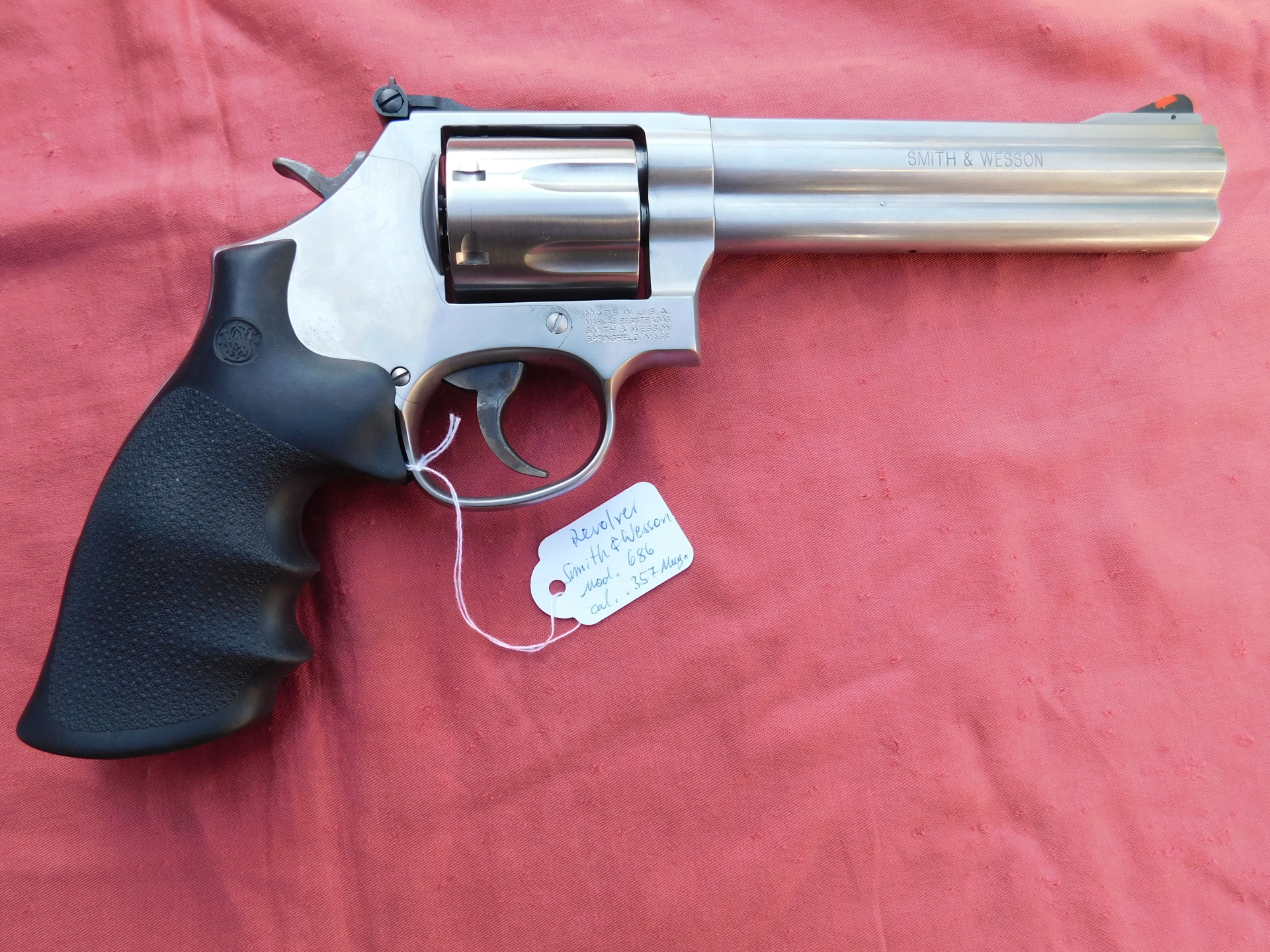 S&W Smith & Wesson Mod. 686-6 mit 7 Schuss Trommel, 6 Zoll Kal. 357 Mag. mit Koffer und Zubehör – Bild 3
