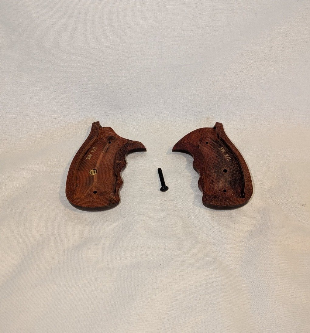 Griffschalen Renegade Rosewood S&W 686 / 586 K/L-RB Pachmayr – Bild 2