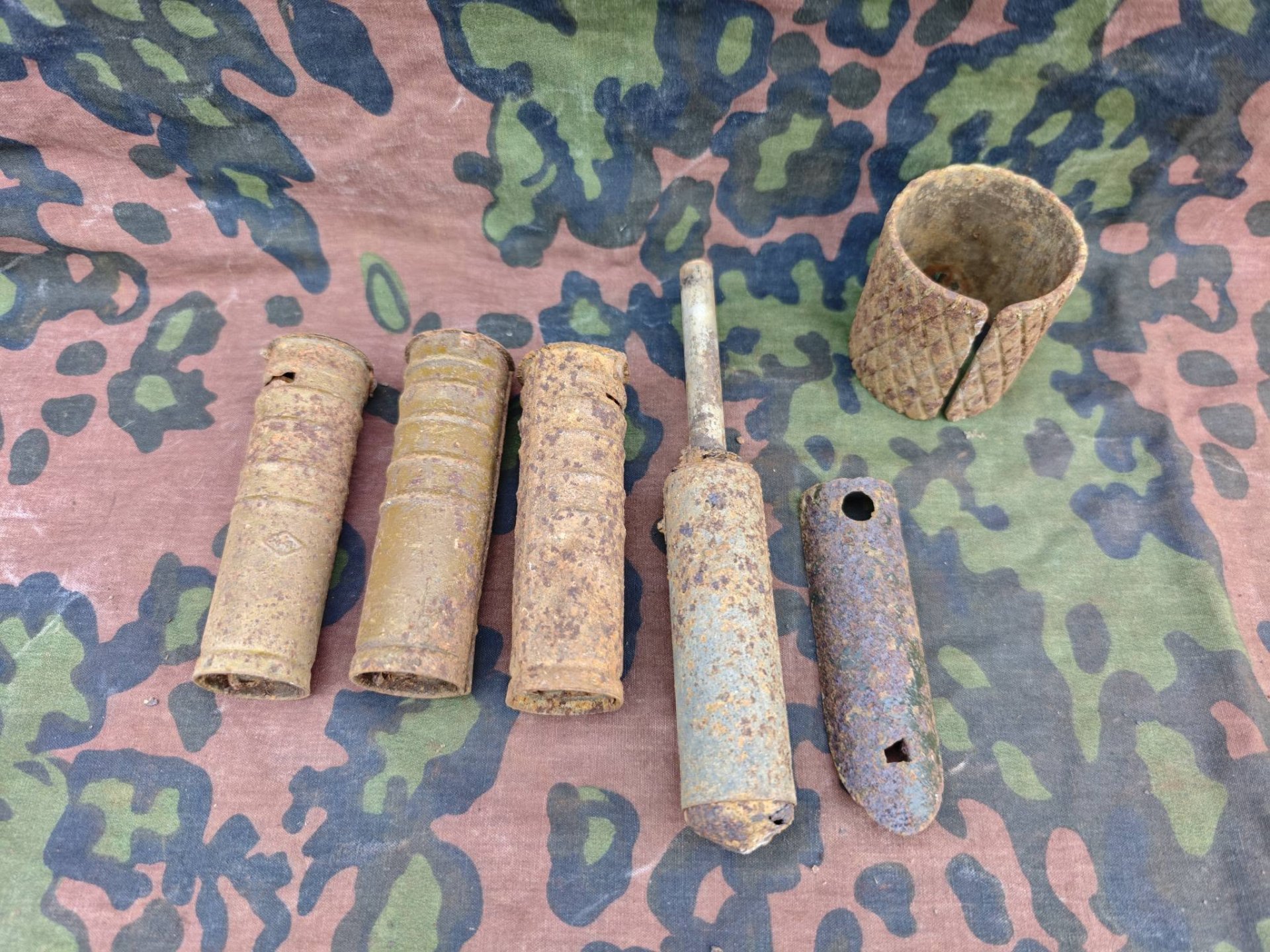 RGD-33 und RPG-40 Handgranaten-Griffteile – Bild 2