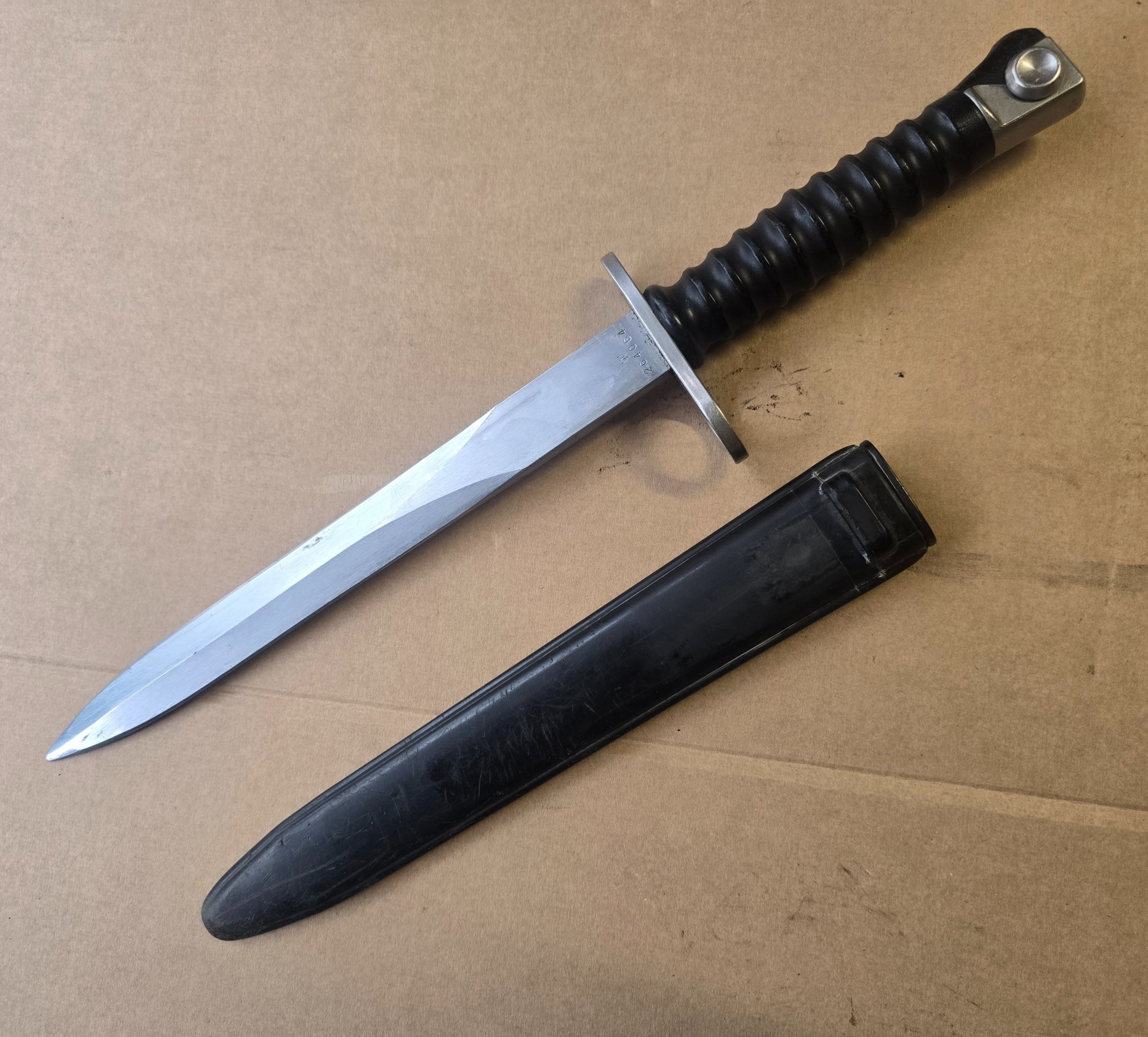 Schweizer Bajonett M1957 für Stgw.57 – Bild 2