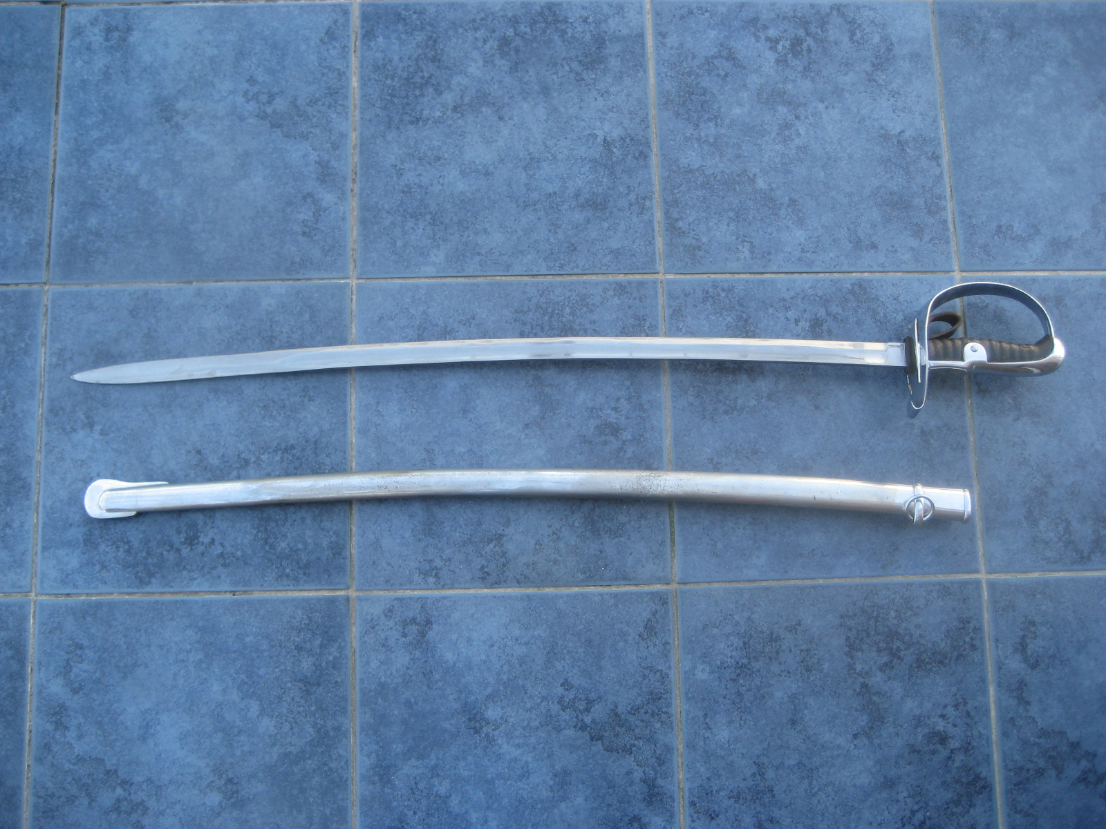 Schweizer Kavalleriesäbel M 1896, nummerngl. – Bild 1