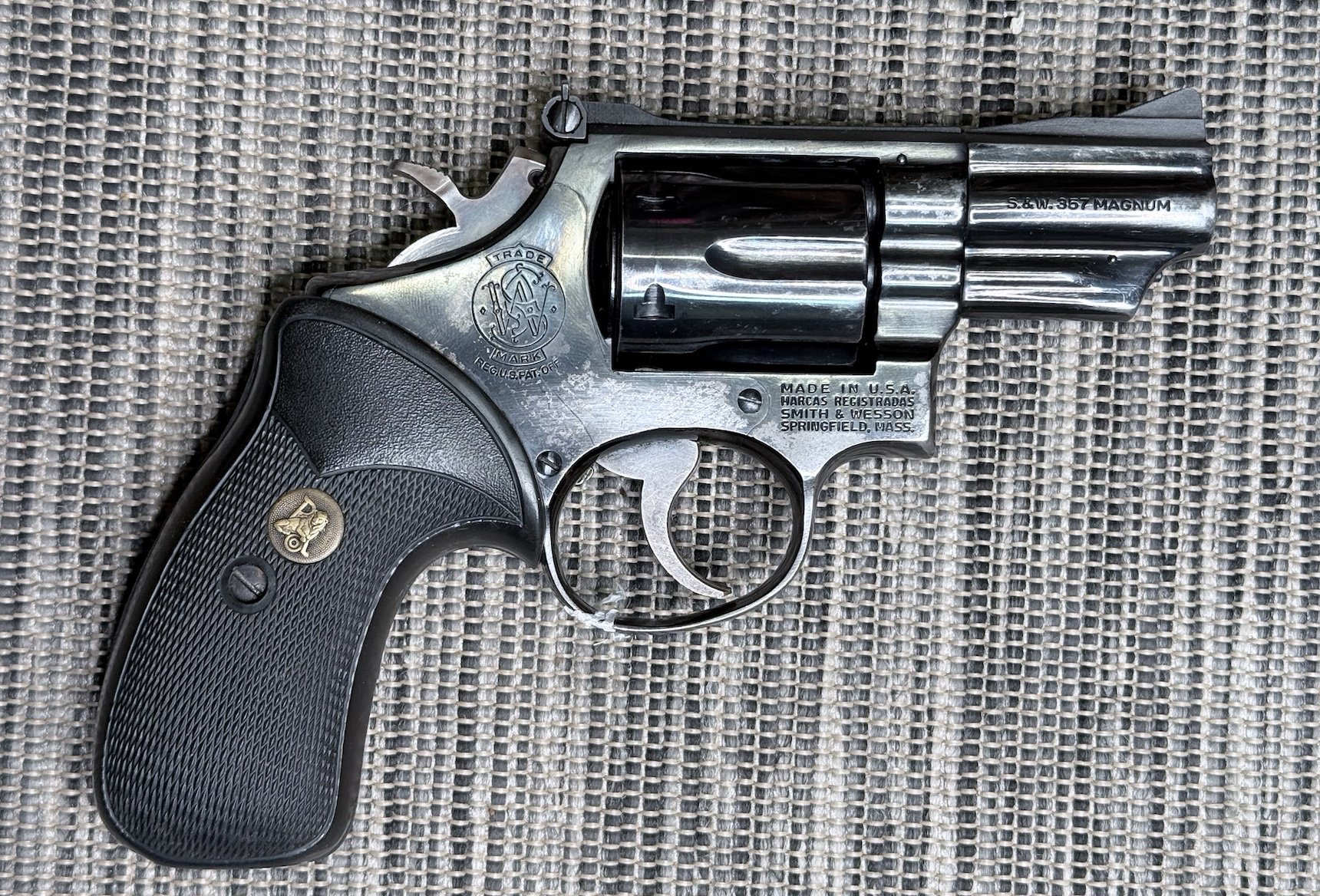 Smith & Wesson 13-3, Kaliber 357 Magnum 2 1/2 zoll – Bild 3