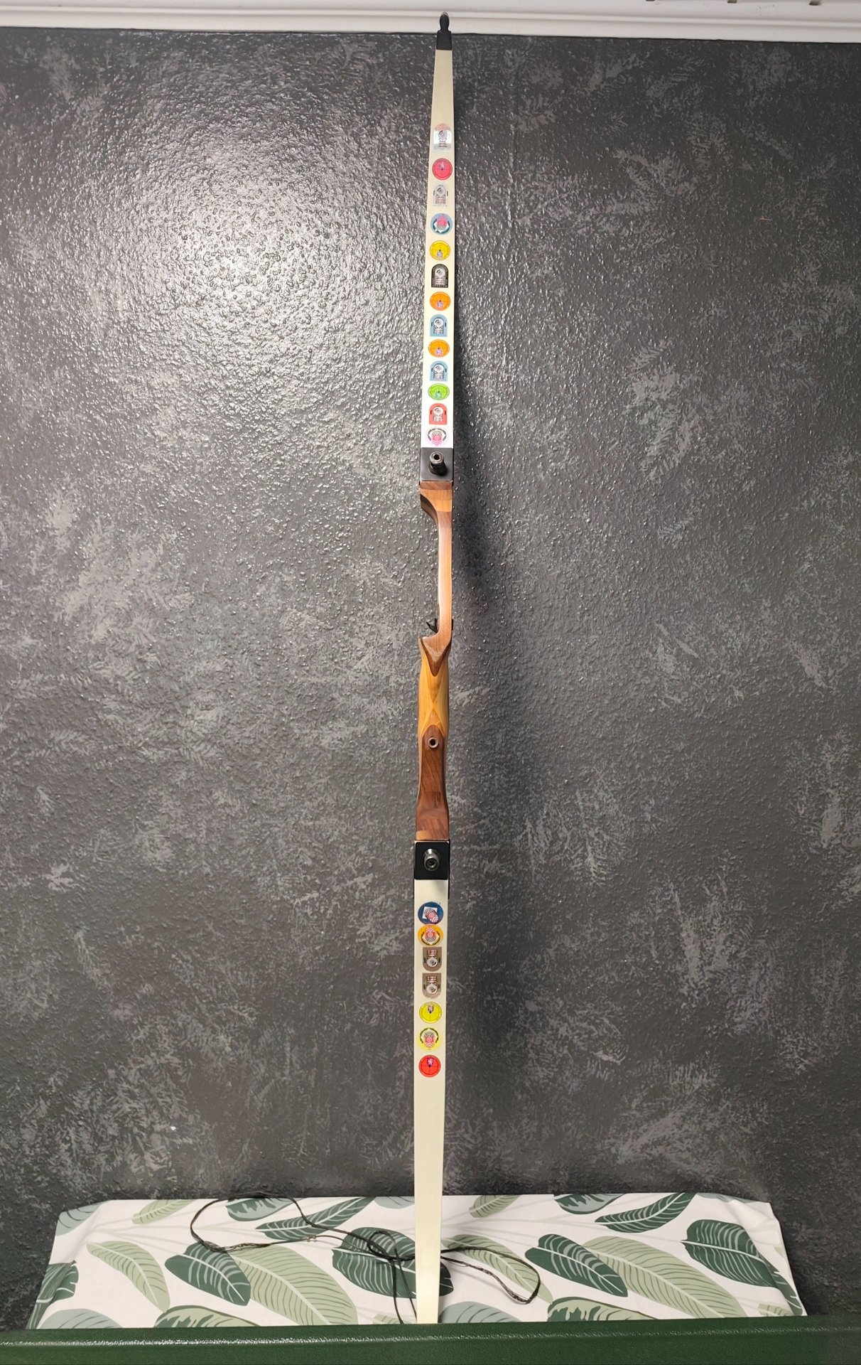Samick Mind 10 Recurve 68" 28 lbs mit Pfeilen, Lederköcher & Zubehör – Bild 2