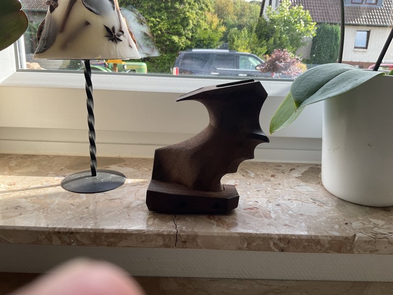 Formgriff Holz Walther LP400/LP500 Hämmerli AP20Pro mit seitlicher Griffbefest. Gr. XL – Bild 2