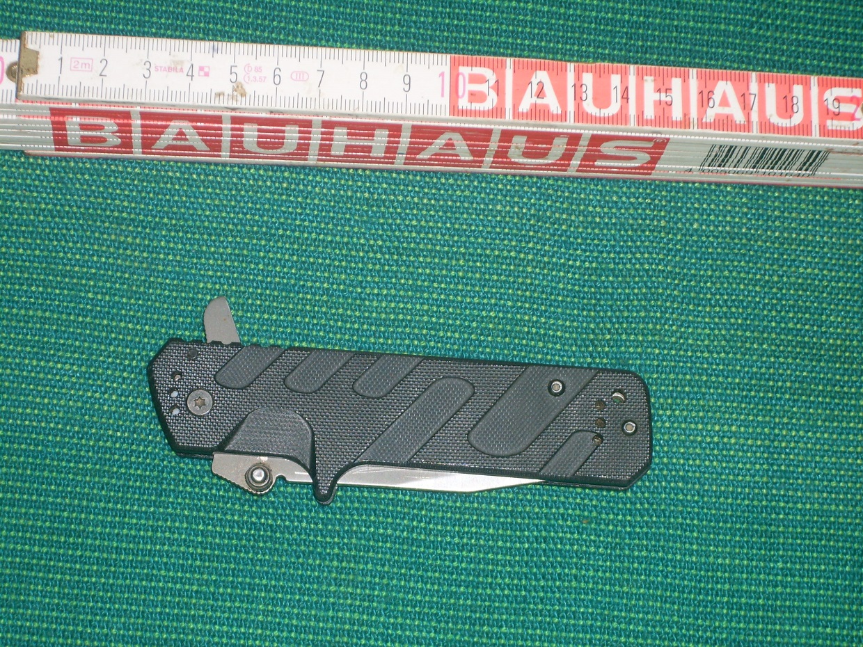 Taktisches Einhandmesser Böker Plus – Bild 1