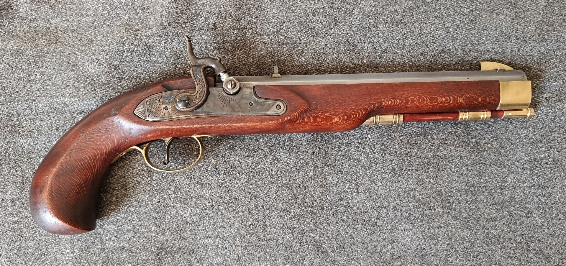 cal. 45 Perkussionspistole Jukar – Bild 1