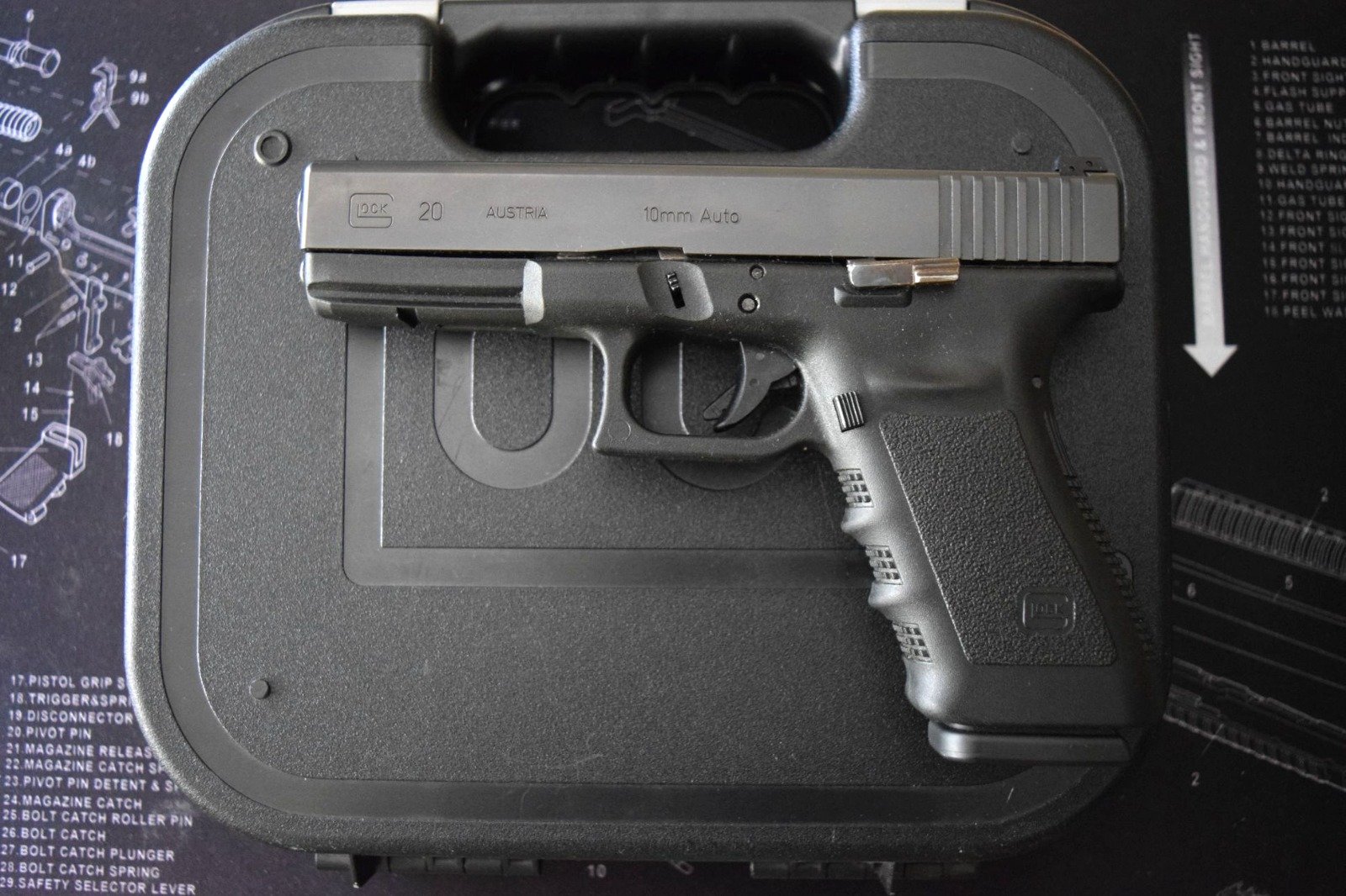 Glock 20 10 mm Auto – Bild 1