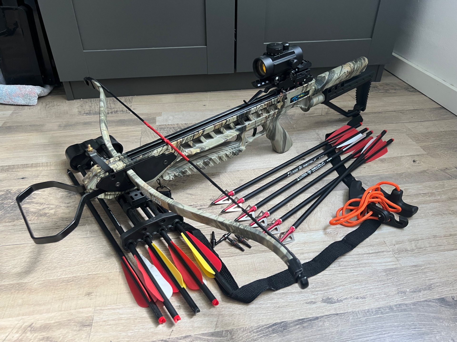 MK Recurve Armbrust 175 lbs inkl Jagdpfeile – Bild 1