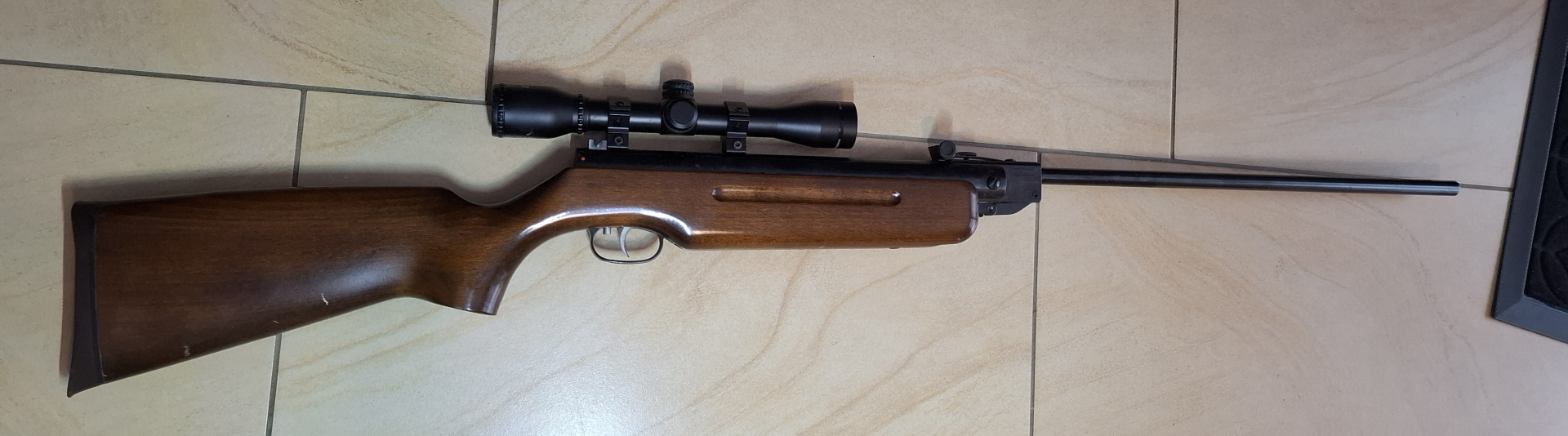 LUFTGEWEHR HW35 MIT ZIELFERNROHR, SCHALLDÄMPFER, MUNITION – Bild 1