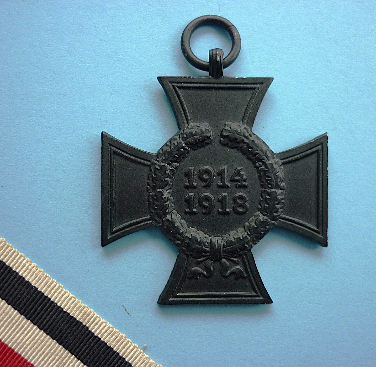 Alter Orden Hinterbliebenen Kreuz KVK mit Band 1918 – Bild 2