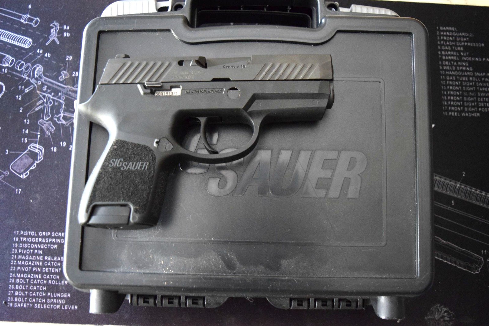 SIG Sauer 320 9 mm Luger – Bild 2