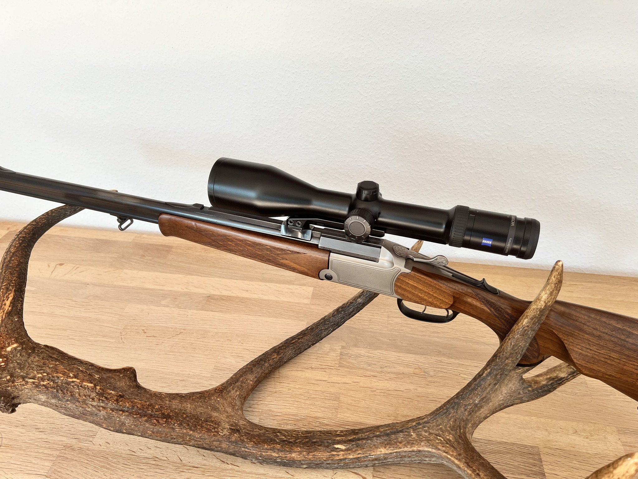 Blaser Mod. B 750/88 mit Zeiss Victory 3-12 x 56 Kaliber 7 x 65 & 5,6 x 50 Magnum – Bild 3