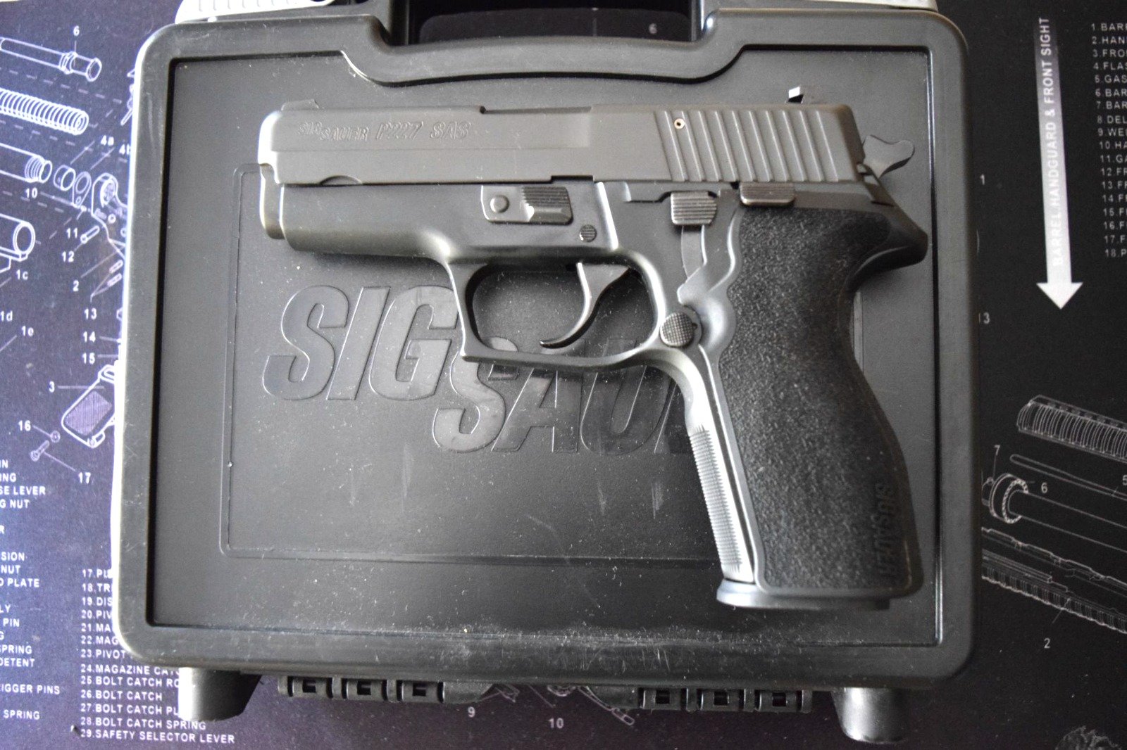 SIG Sauer P 227 SAS 45 Auto – Bild 1
