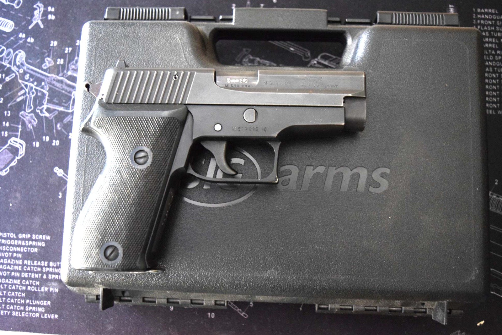SIG Sauer P 225 Bundesbank München – Bild 2