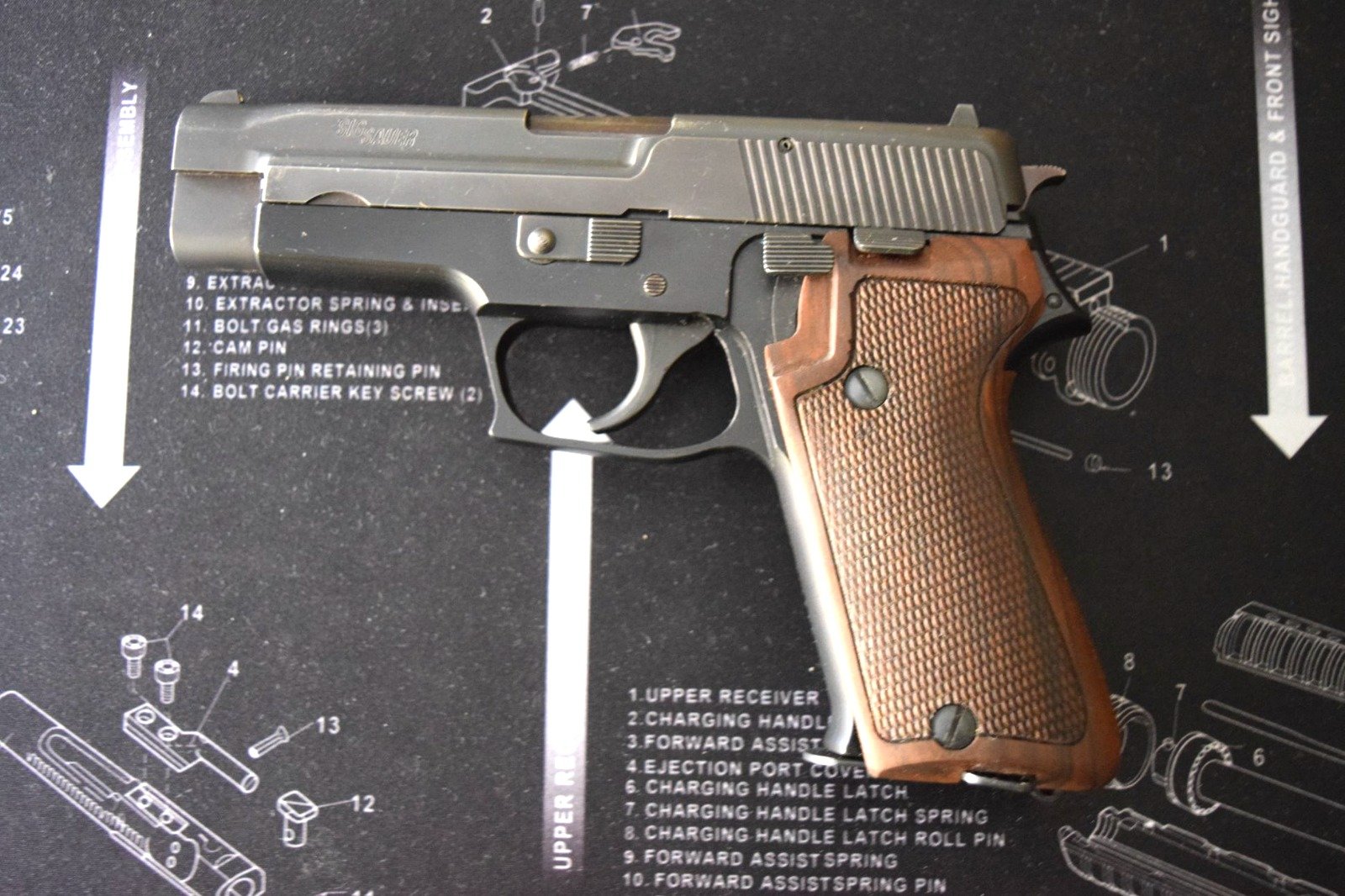 SIG Sauer P 220 38 Super Auto Rarität – Bild 1