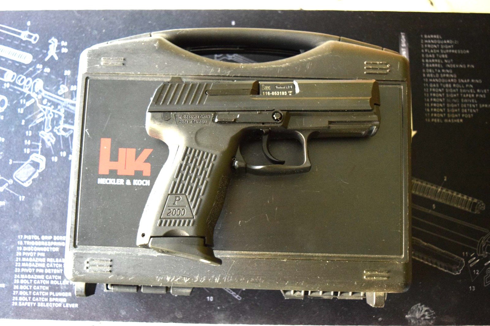 Heckler & Koch P 2000 – Bild 2