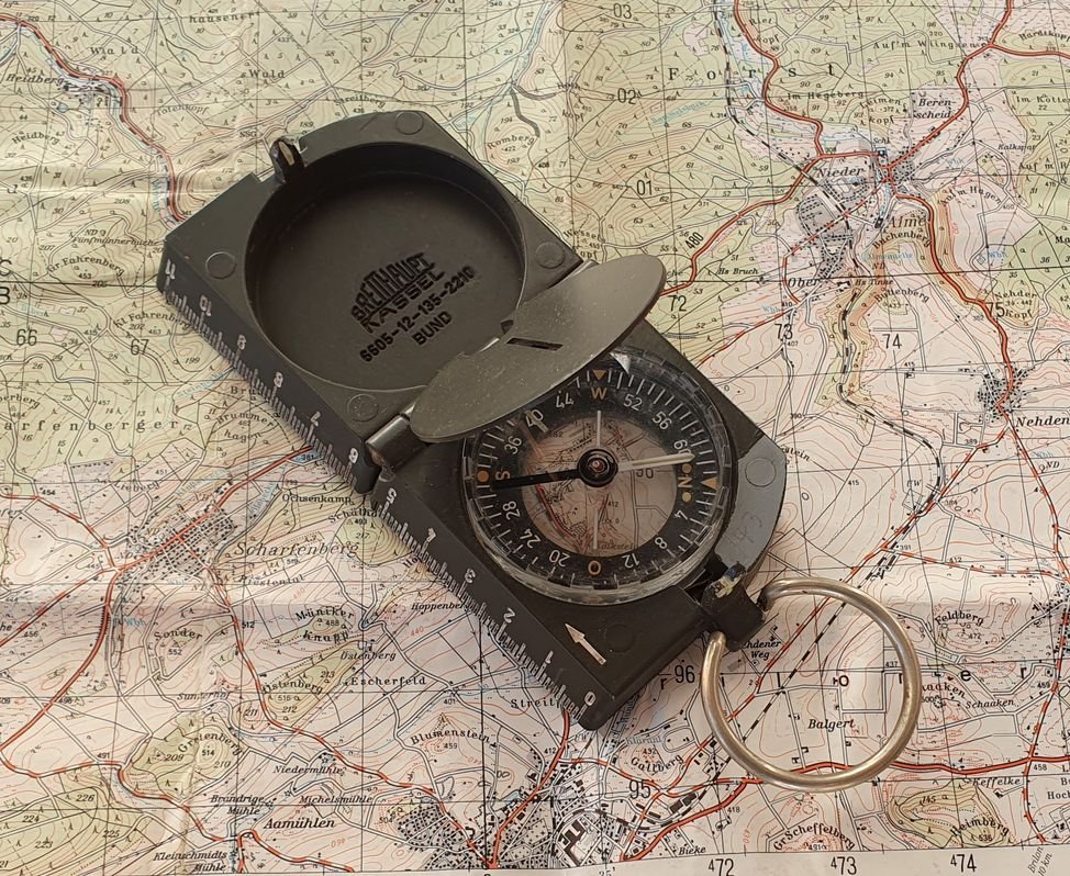 Breithaupt Bundeswehr Kompaß – Bild 1