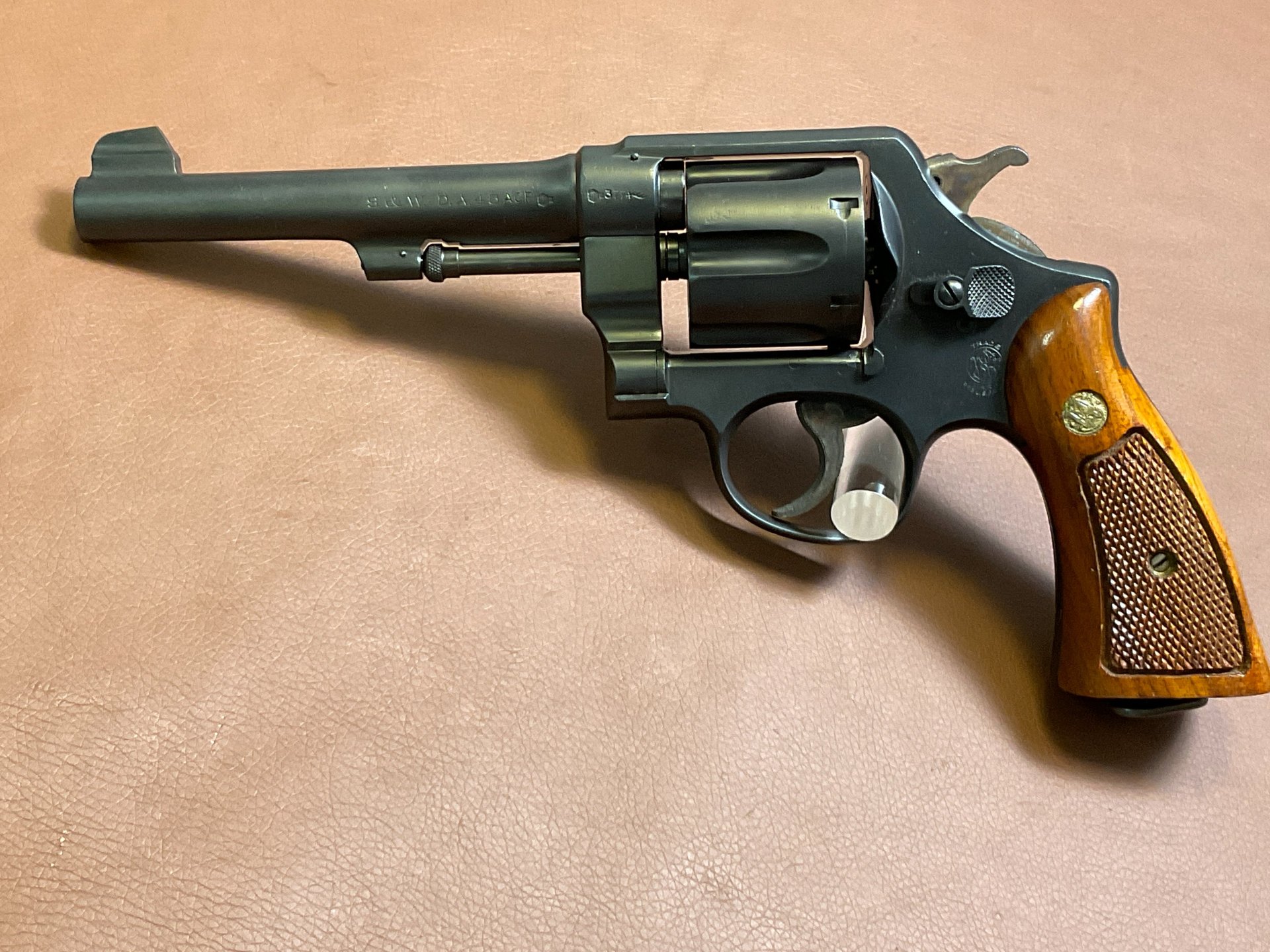 Smith & Wesson Victory Revolver im Kaliber .45 ACP gefertigt für Brasilien SNR 171141 – Bild 2