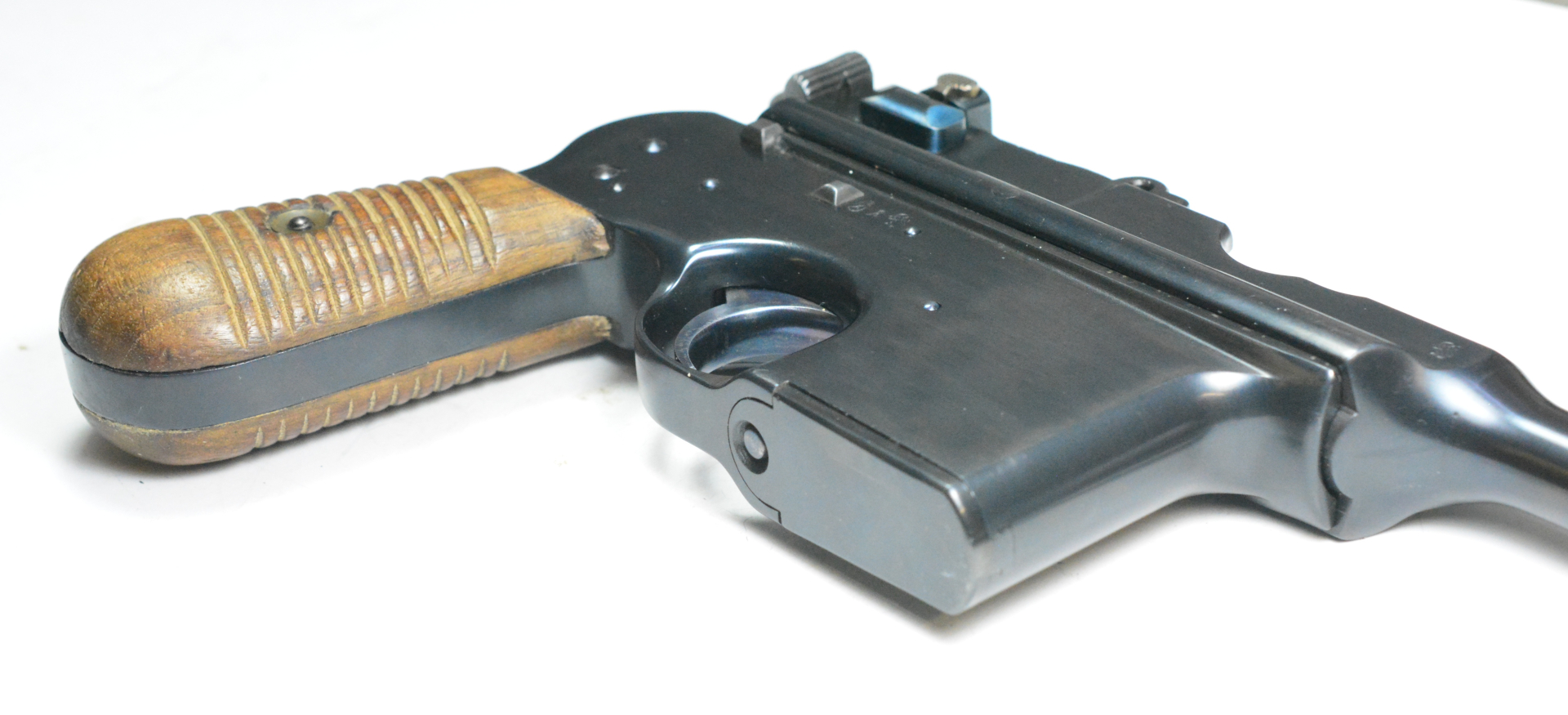 Astra 900, Kal. 7,63mmMauser,span. Nachbau C96 – Bild 6