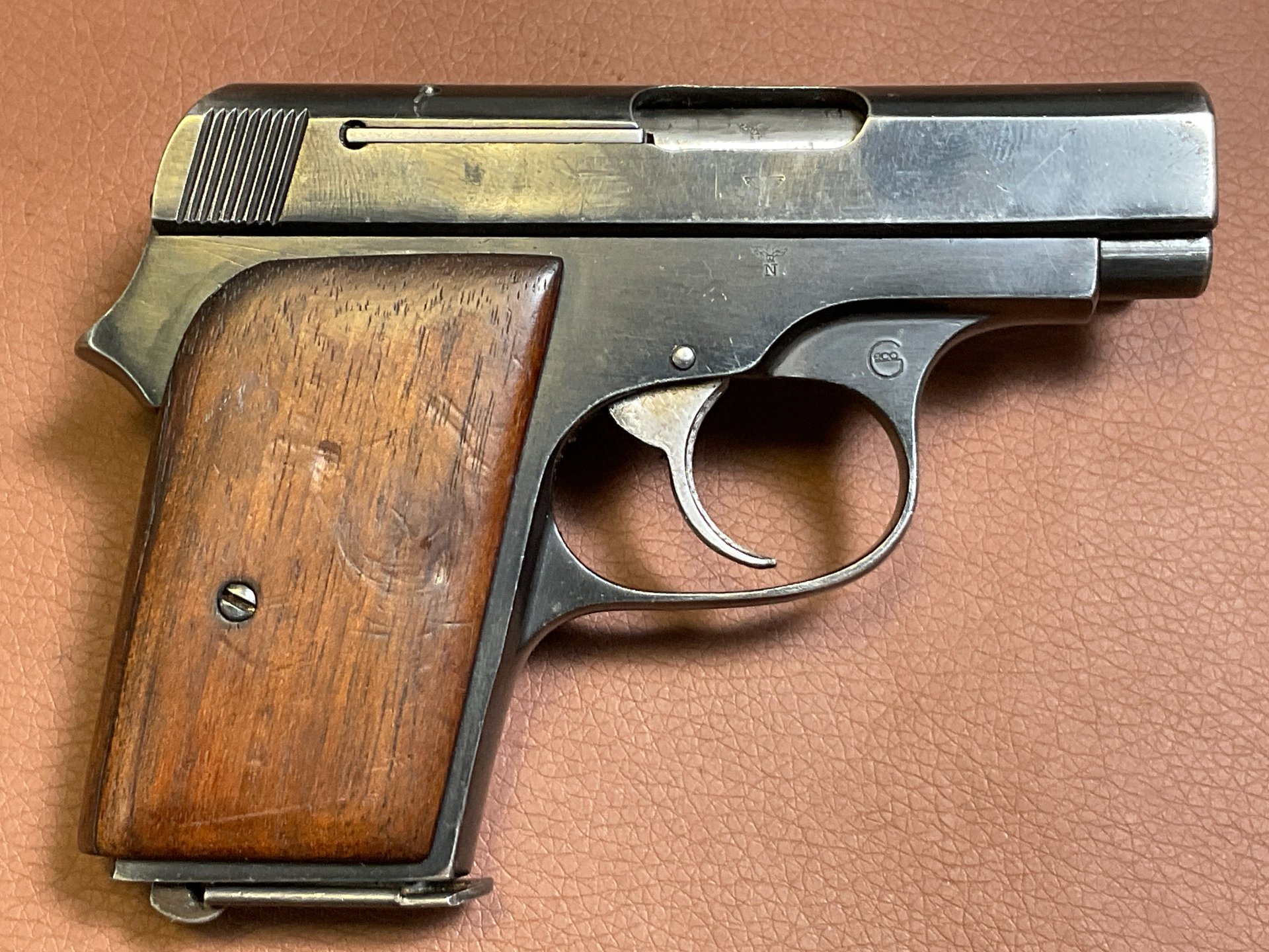 Taschenpistole CZ Mod. 36-45 (1945) im Kaliber 6,35mmBrowning SNR 22982 – Bild 2
