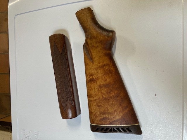 mossberg stock and grip – Bild 1