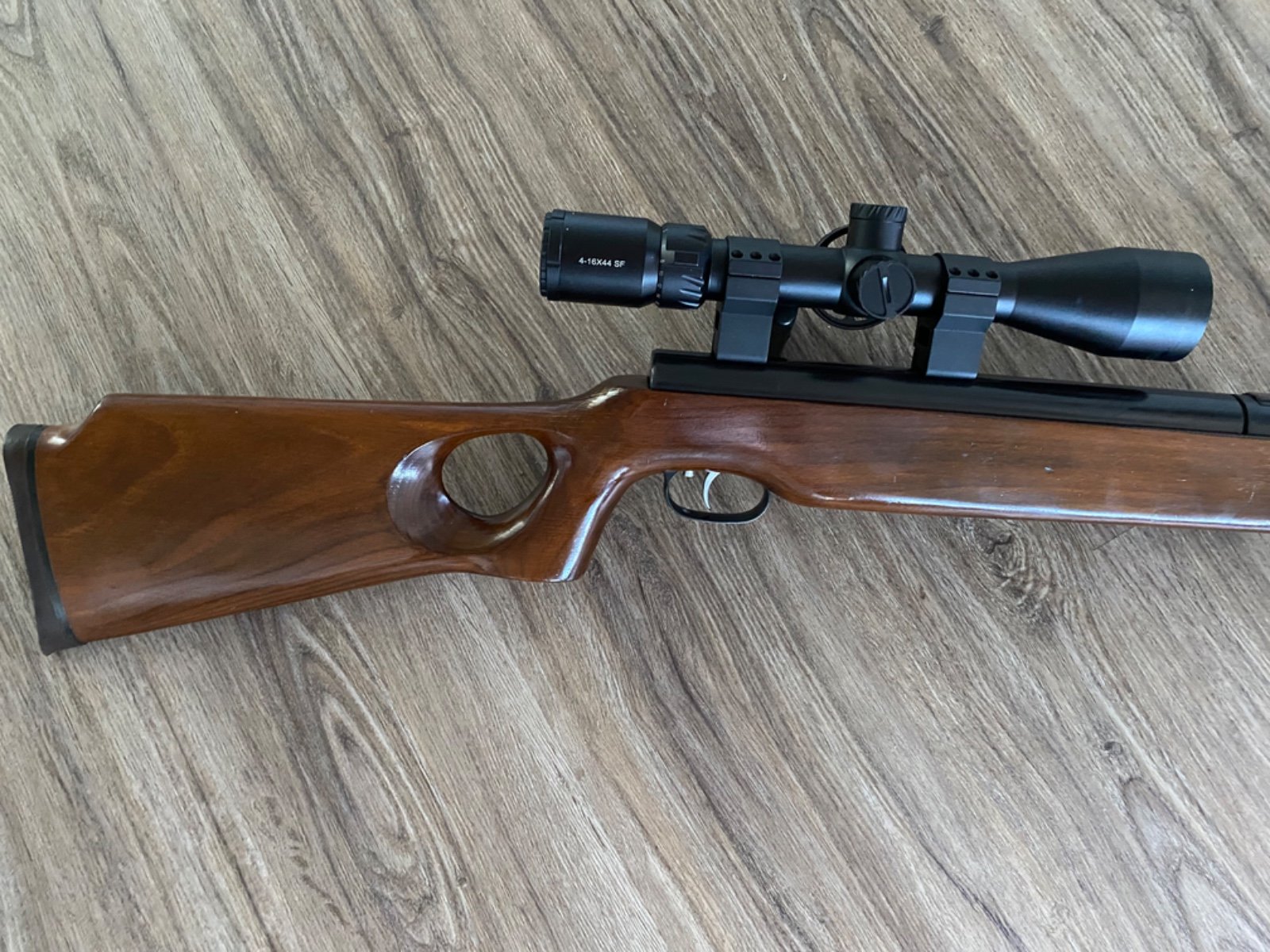 Luftgewehr Weihrauch HW35 mit Lochschaft – Bild 3