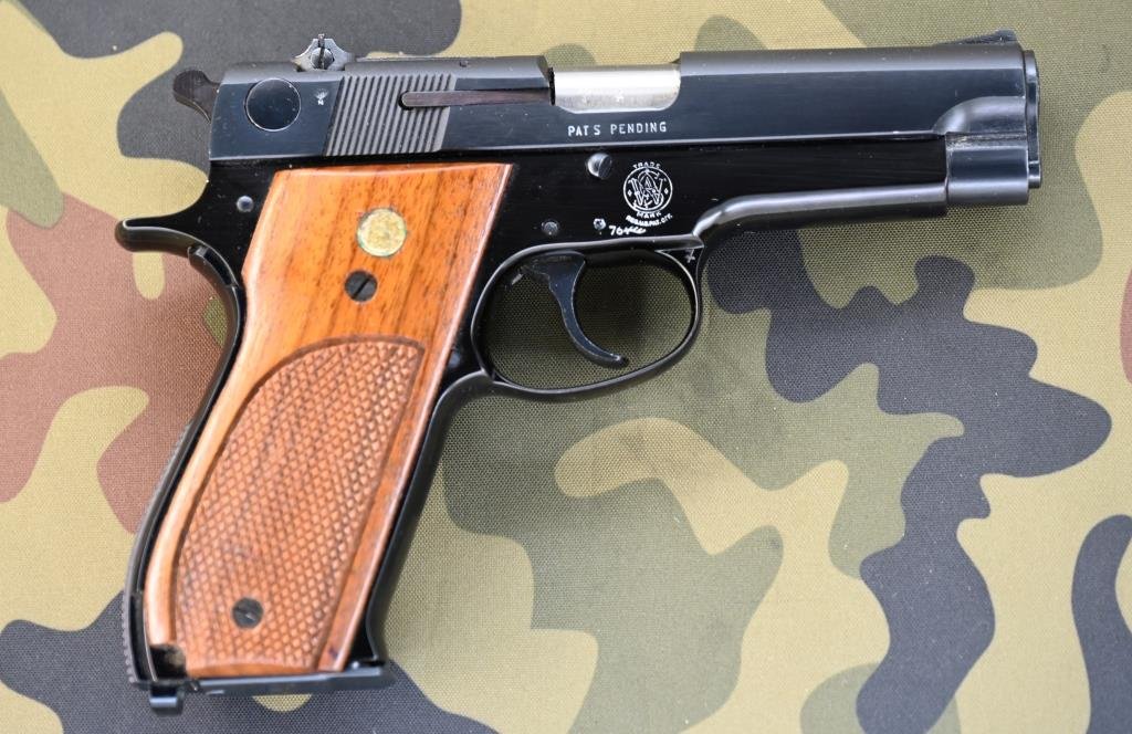 Pistole Sportwaffe Sammlerstück Smith & Wesson Mod. 39-2 Kal. 9 mm Luger, Bj. 1976, 100 % wie neu! – Bild 1