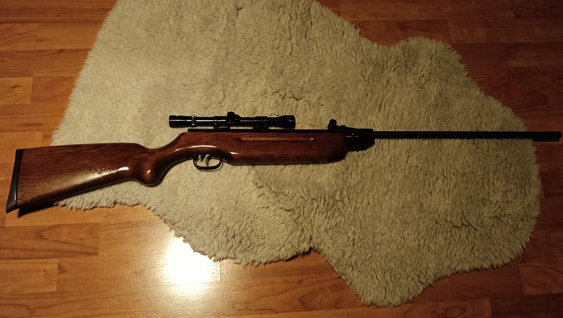 Für Selbstabh: Weihrauch HW 35 Luftgew. cal. 4,5mm (.177) - F-Zeich. - inkl. Zielfernr. ALLJAGO 4x20 – Bild 1