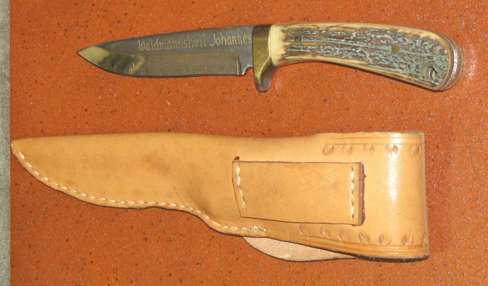 Jagdmesser mit Horn und Lederscheide – Bild 4