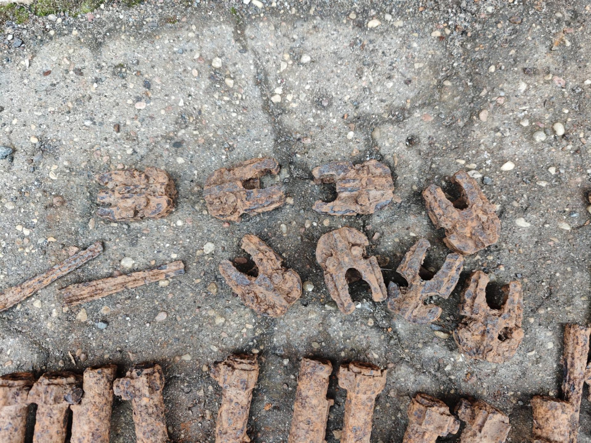MG42 Ersatzteile – Bodenfund – Bild 2