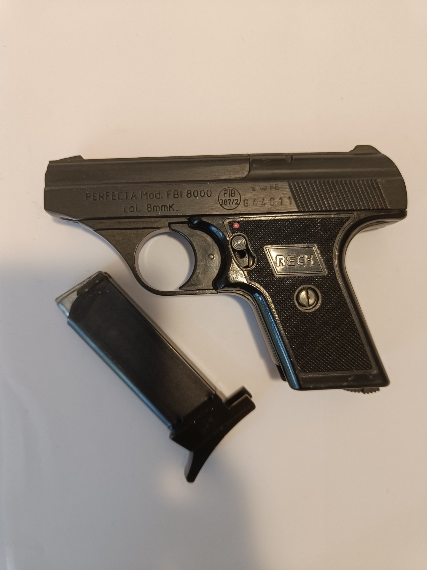 Perfecta Mod.FBI 8000 cal.8mm K – Bild 2