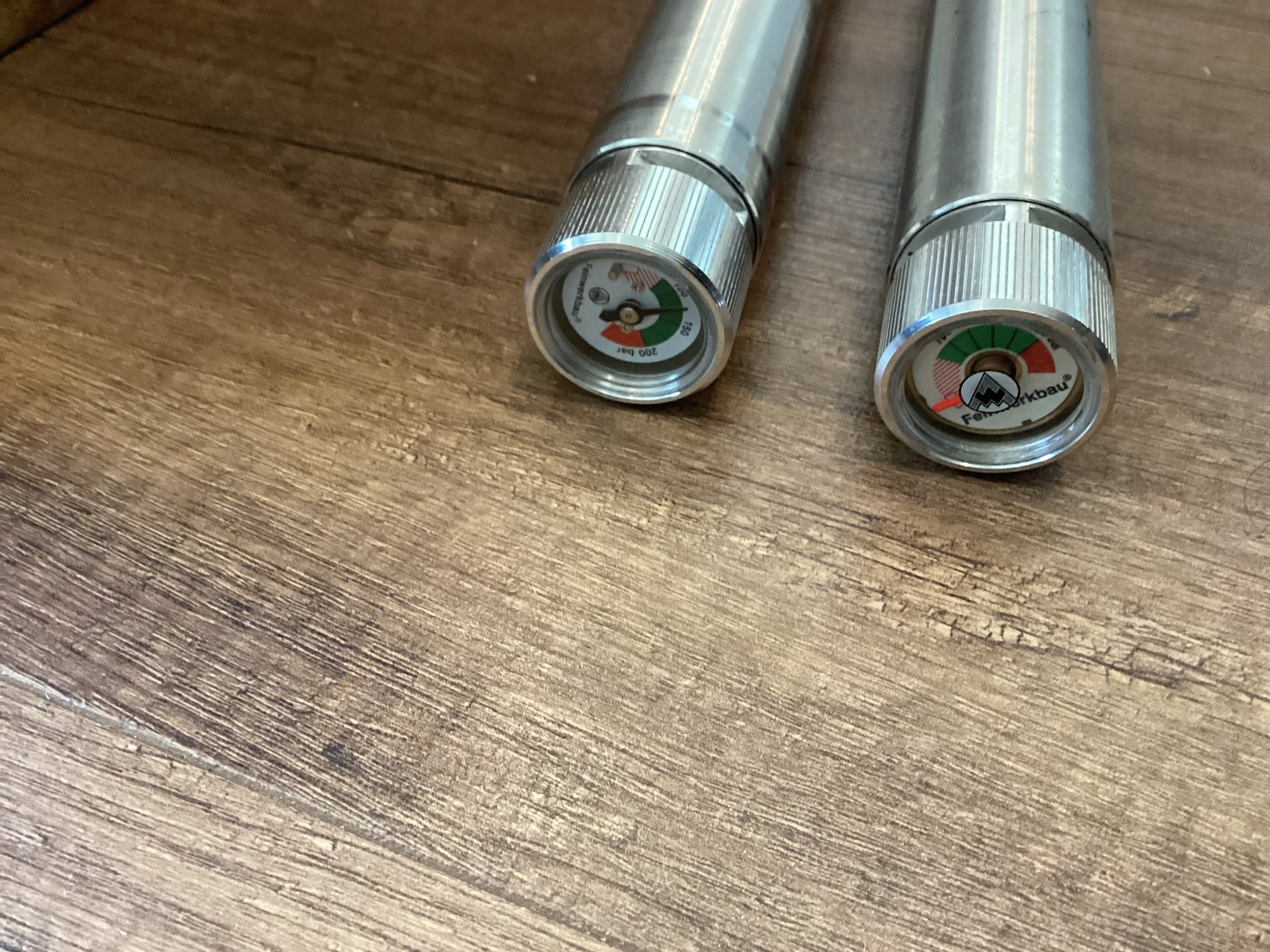 Zwei Stück Pressluft Kartuschen LG Feinwerkbau LUFTGEWEHR ohne TÜV – Bild 2