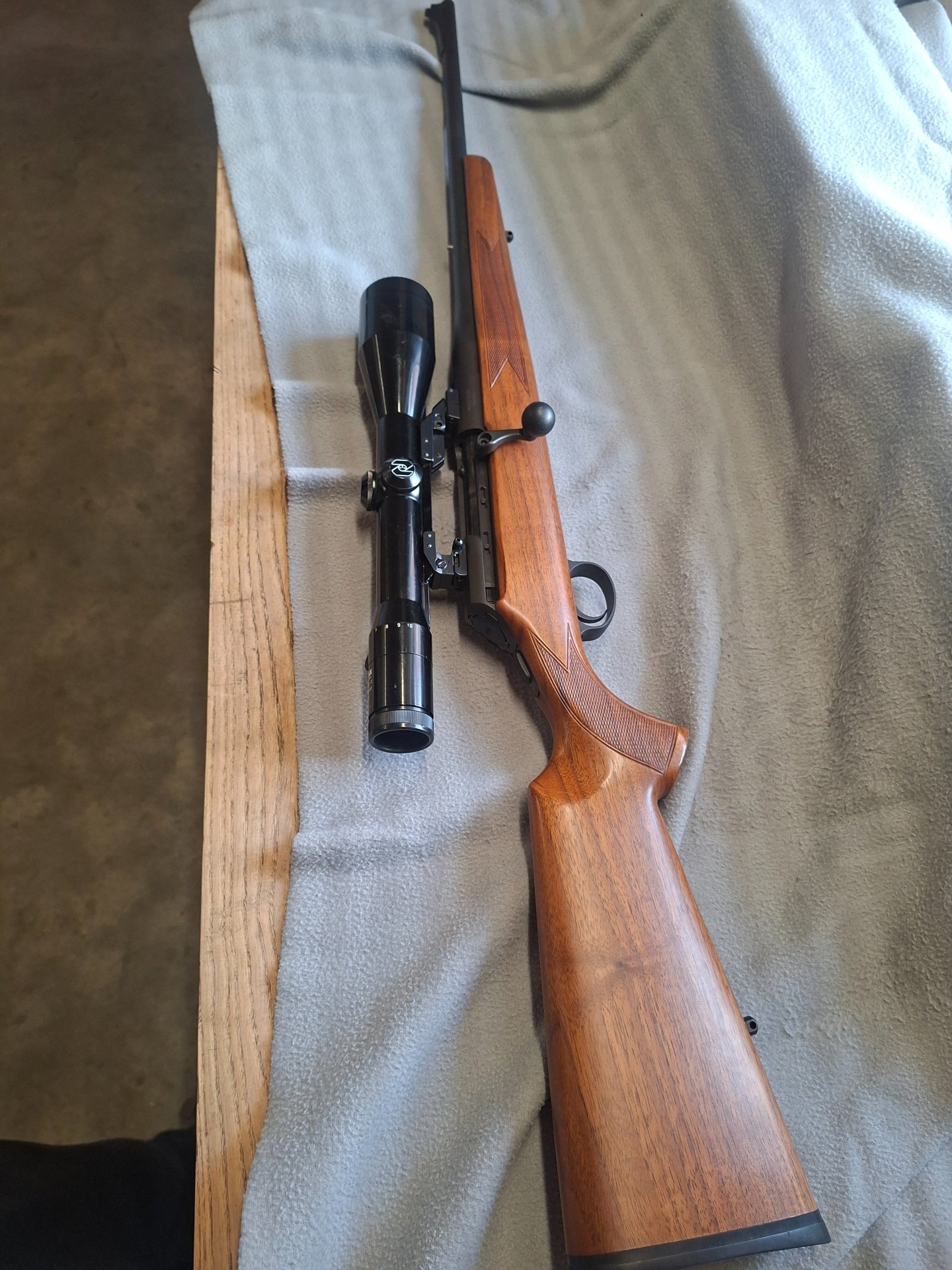 Geradezugbüchse Mauser M96 Kal. .30-06 Spr. mit Zeiss Diavari-Z 2,5-10x52 T* auf EAW-Schwenkmontage – Bild 2