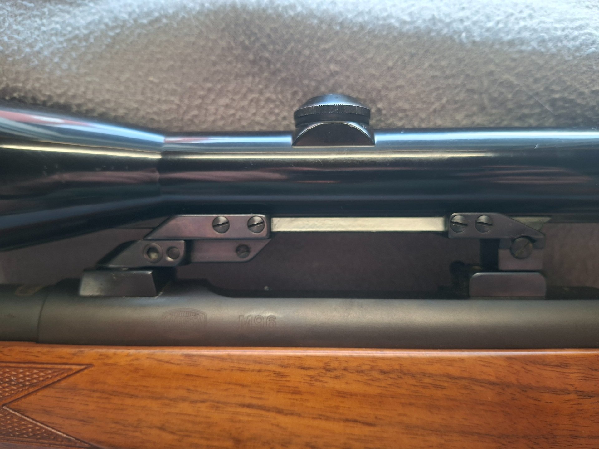 Geradezugbüchse Mauser M96 Kal. .30-06 Spr. mit Zeiss Diavari-Z 2,5-10x52 T* auf EAW-Schwenkmontage – Bild 6