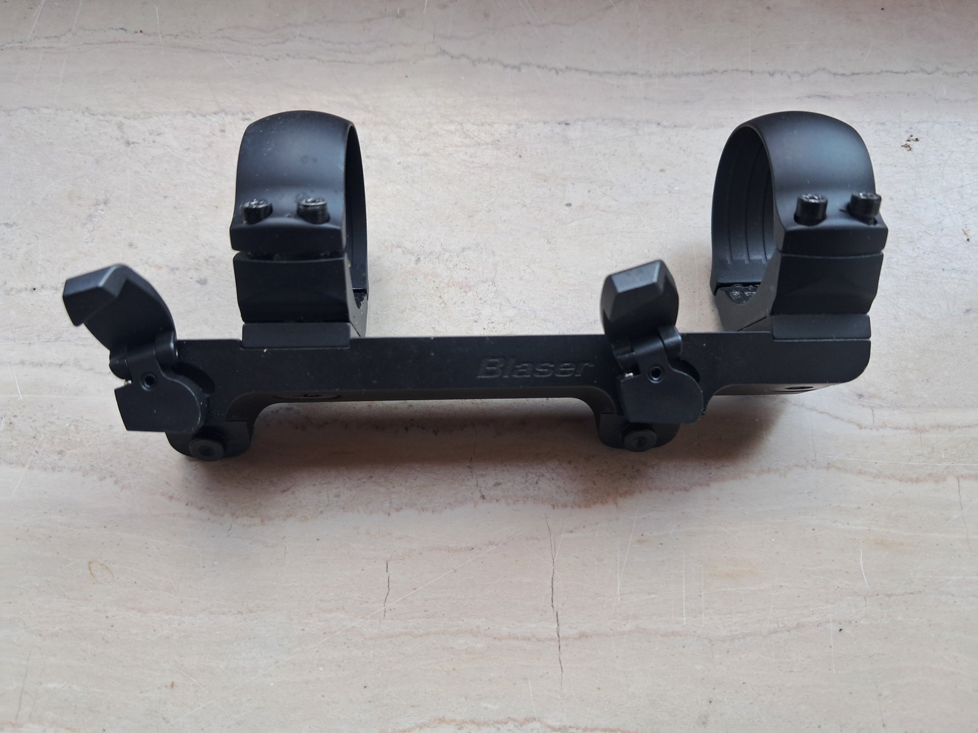 Blaser Sattelmontage mit 30mm Ringen – Bild 2