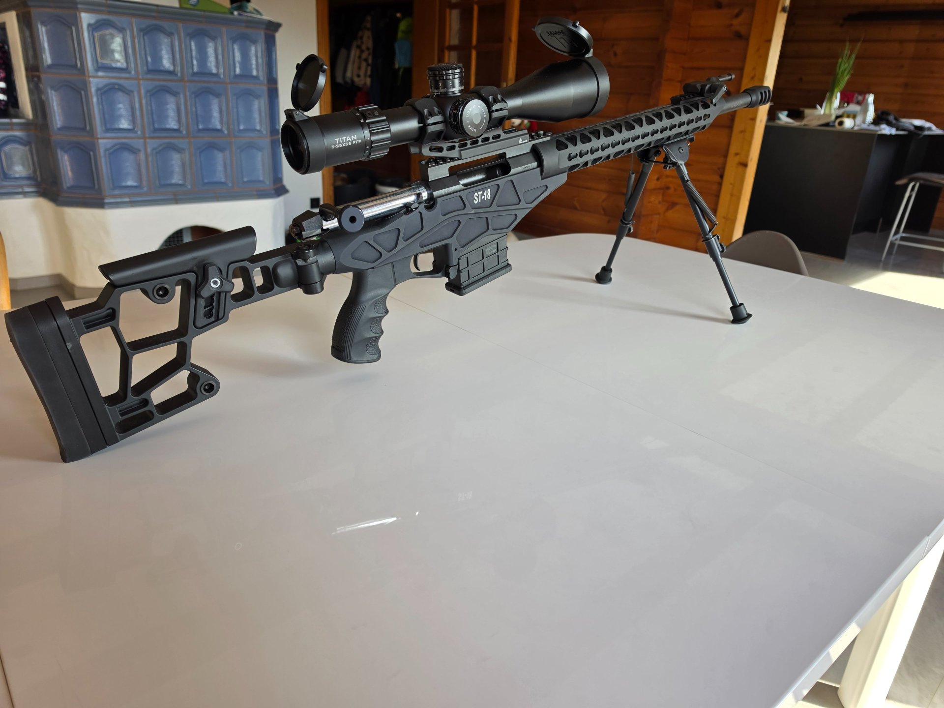 Sabatti St18 Komplettpaket in cal. 6.5 Creedmoor Element Optics | Leupold – Bild 1