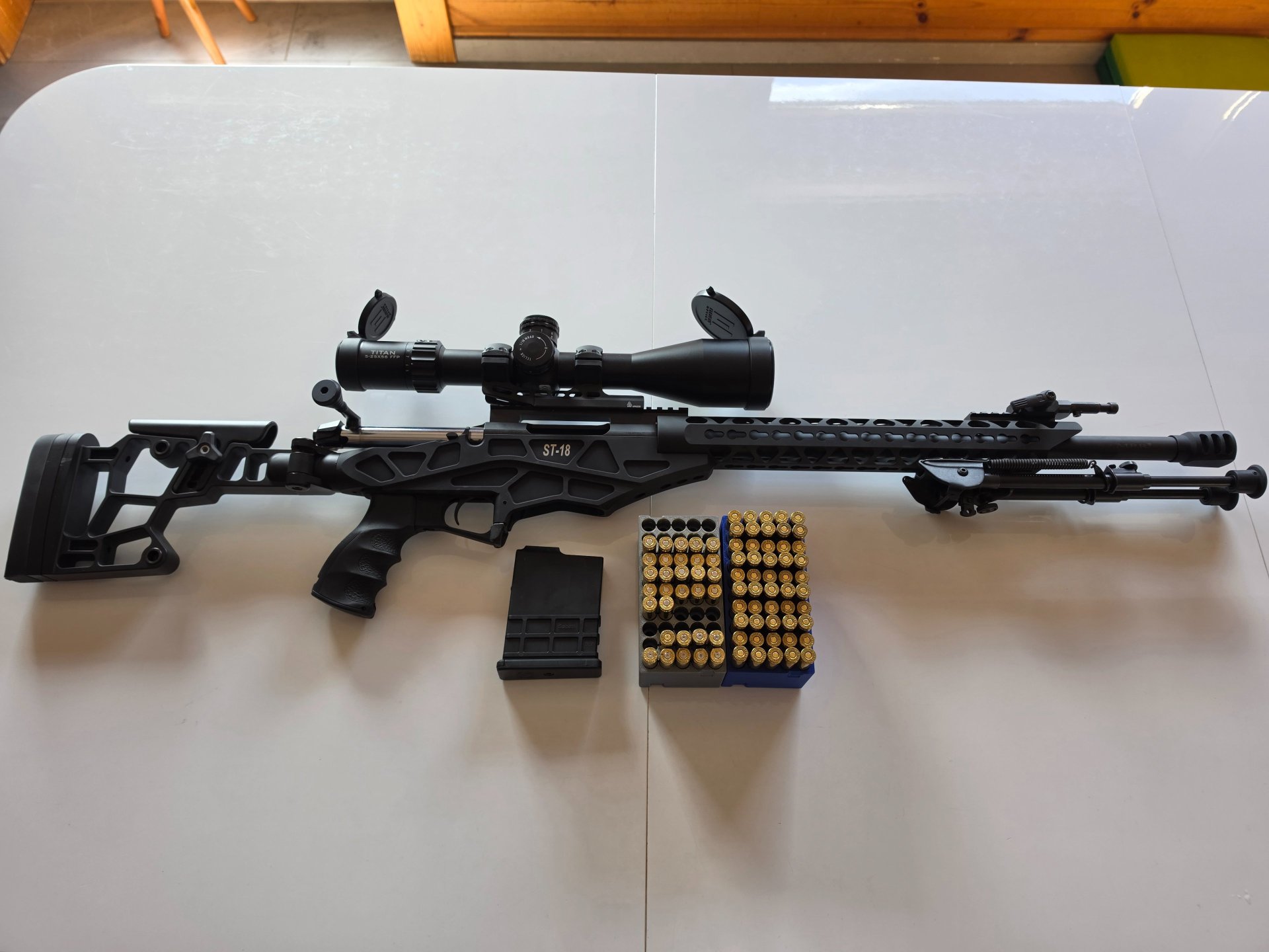Sabatti St18 Komplettpaket in cal. 6.5 Creedmoor Element Optics | Leupold – Bild 2