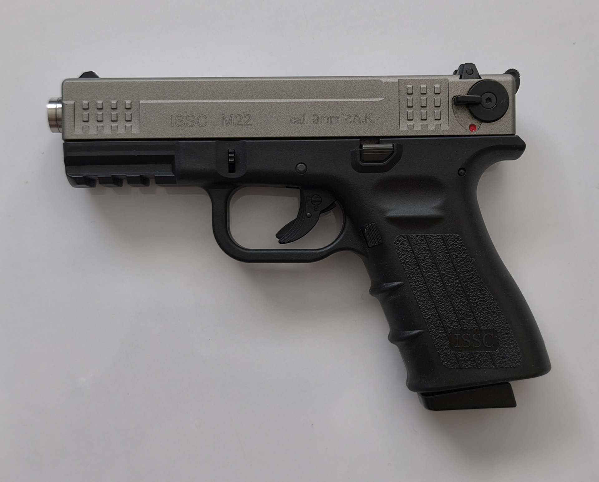 Issc m22 mit viel Zubehör neuwertig – Bild 2