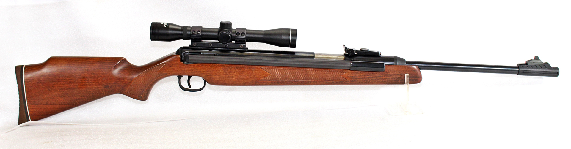 NEUW. DIANA MODELL 52 DRUCKLUFTGEWEHR mit ZF WALTHER 4x32 – Bild 1