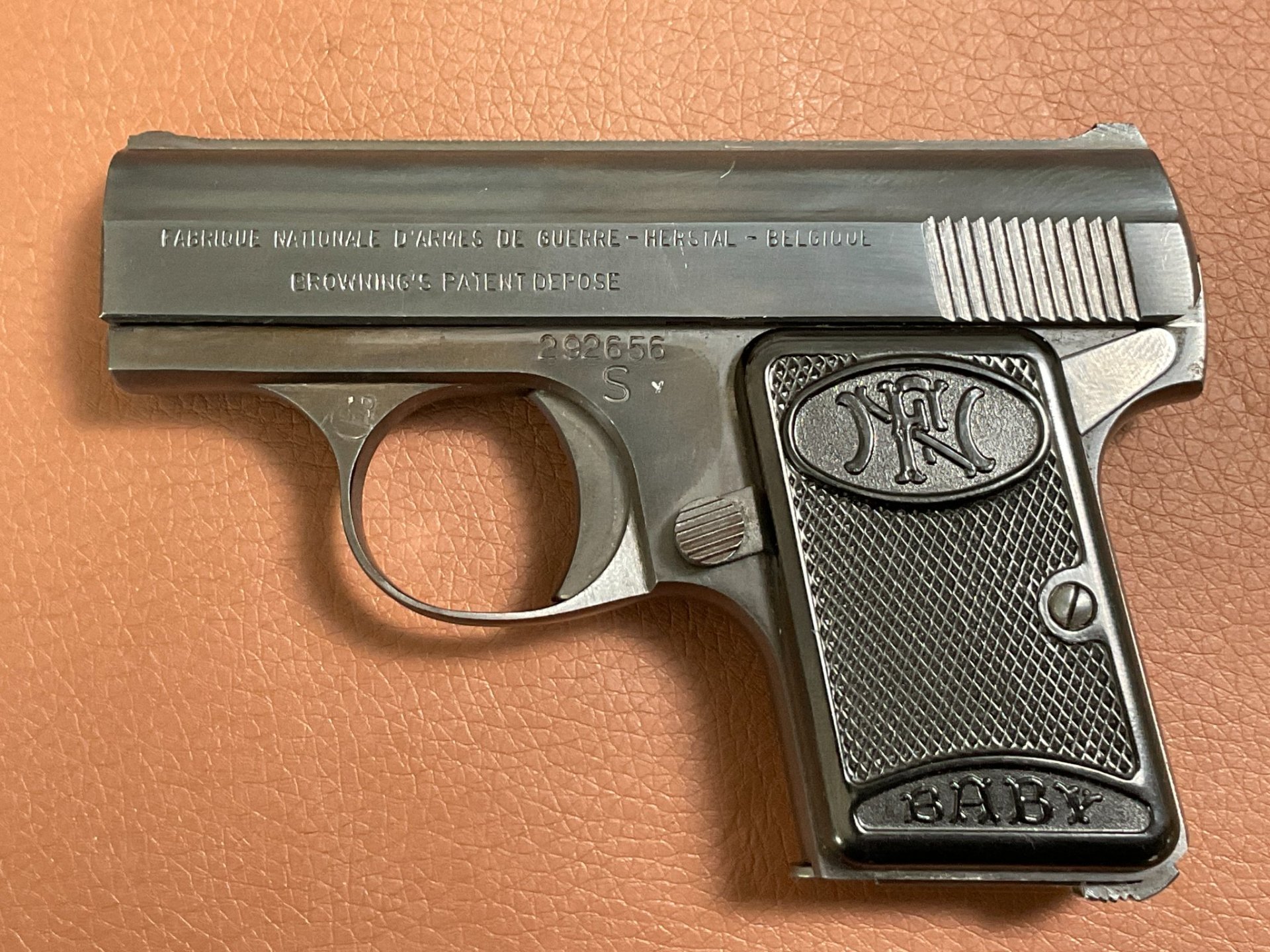Pistole FN Baby im Kaliber 6,35 mm Browning SNR 292656 – Bild 1
