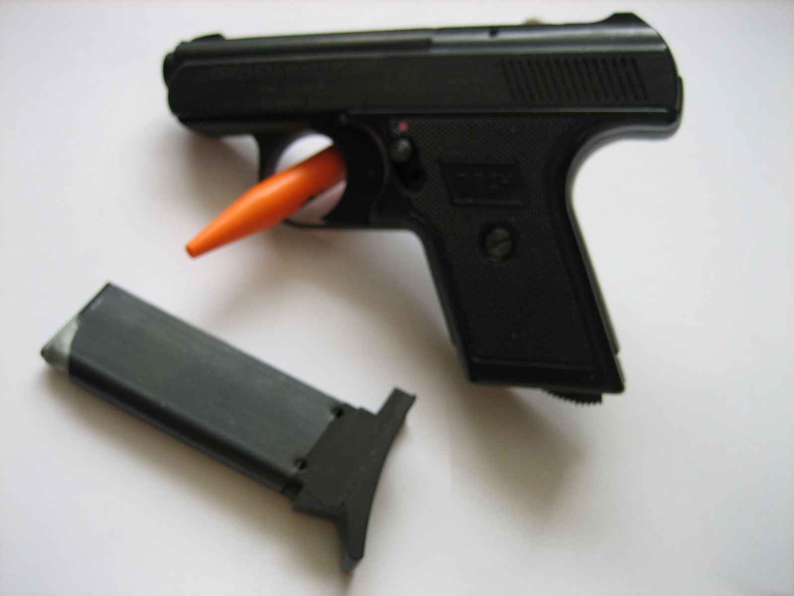 ** Reck PERFECTA Schreckschußpistole -- Modell FBI 800 -- PTB 387 ** – Bild 1