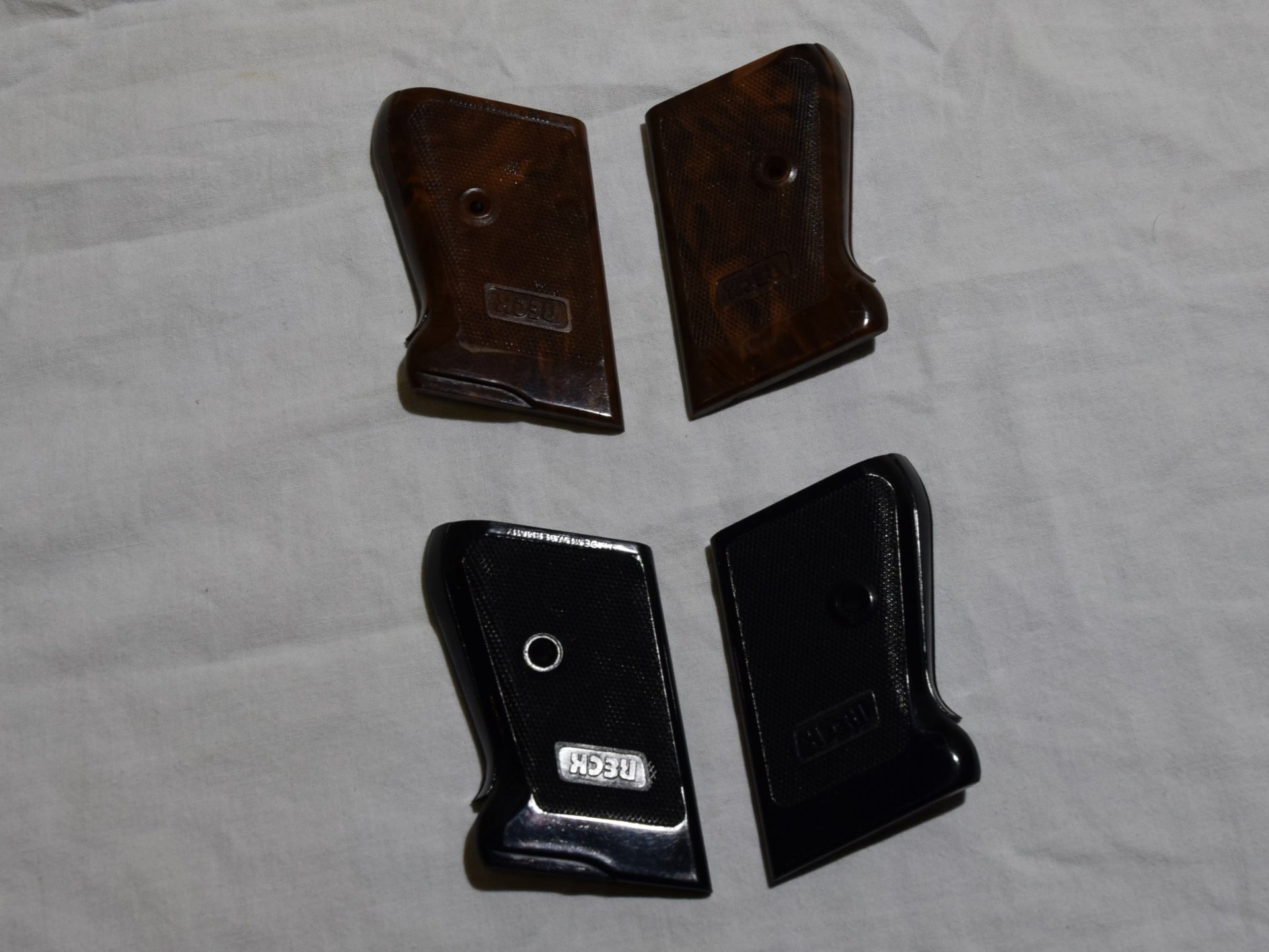 Griffschalen Reck Mod, PK 800 Schwarz und Braun – Bild 3