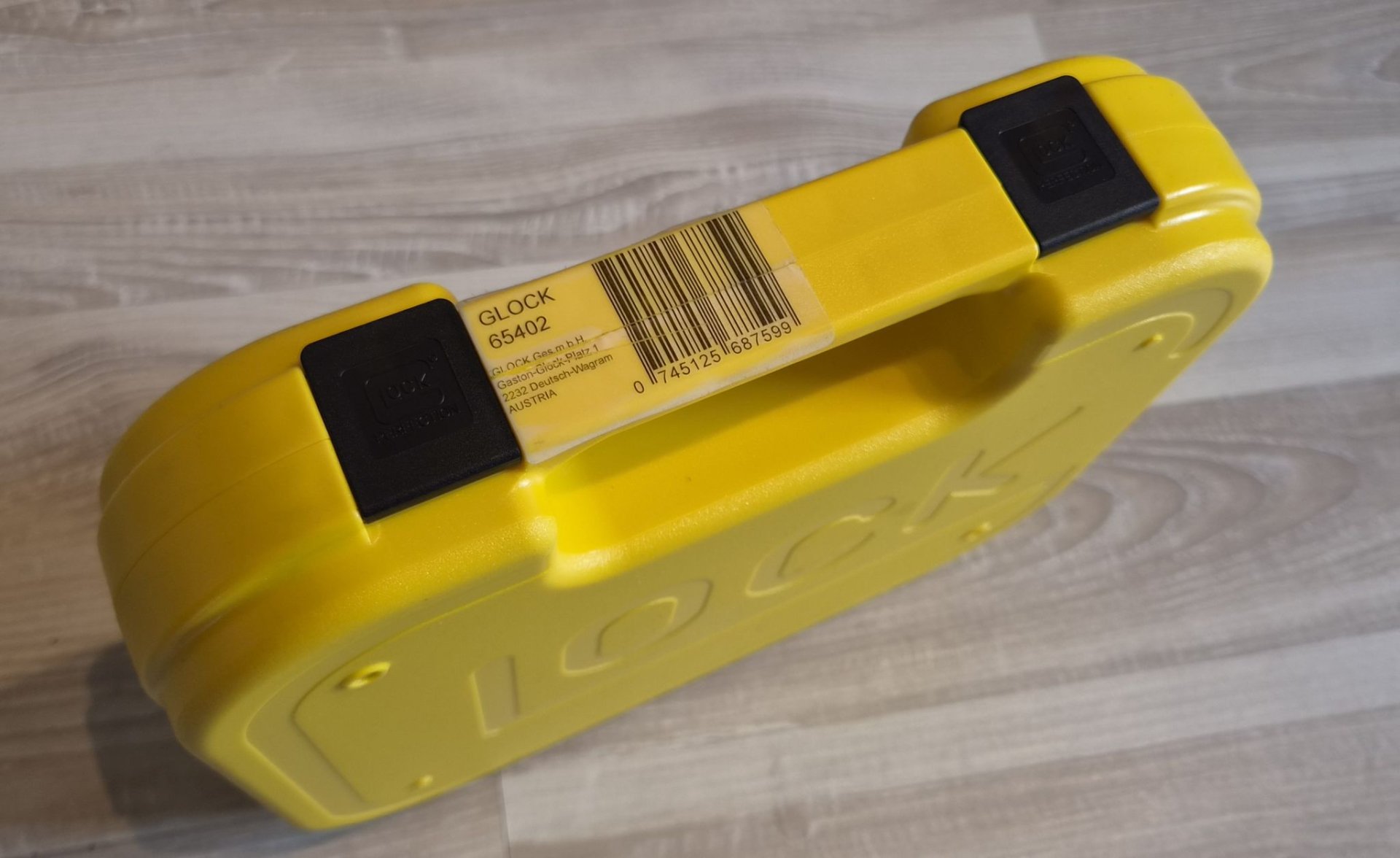 Glock P80 40-Jahre Sammleruhr limitierte Auflage – Bild 2