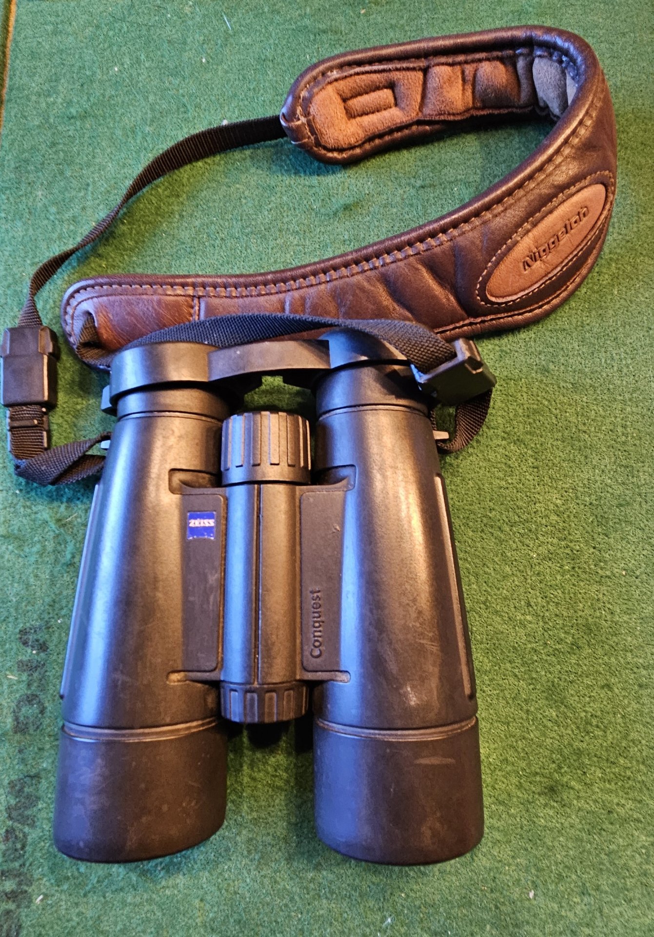Zeiss Fernglas Conquest 8x40 B T* – Bild 2