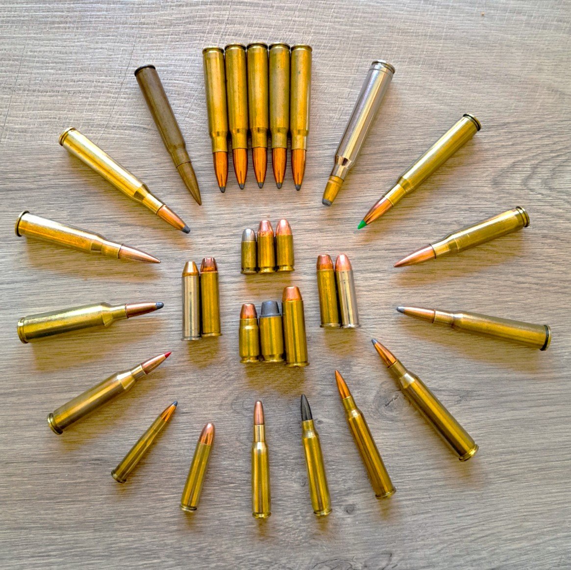 Konvolut Deko-Sammlerpatronen Militär- + Jagdmunition – Bild 2