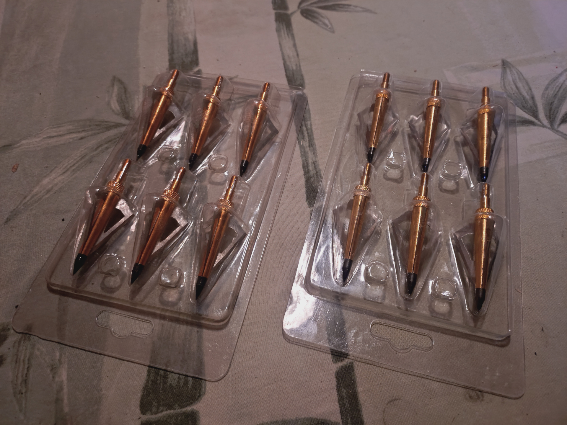 12 Stück Jagdspitzen 125 Grain für Schraubgewinde geeignet für die meisten Bogen oder Armbrustpfeile – Bild 1