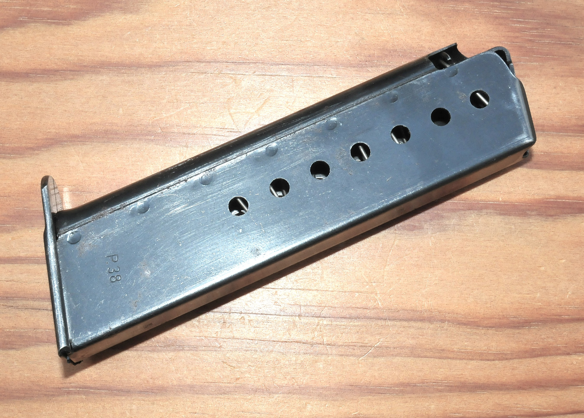 Walther P.38 Magazin, früh, nummeriert, Abnahme auf allen Kleinteilen – Bild 1