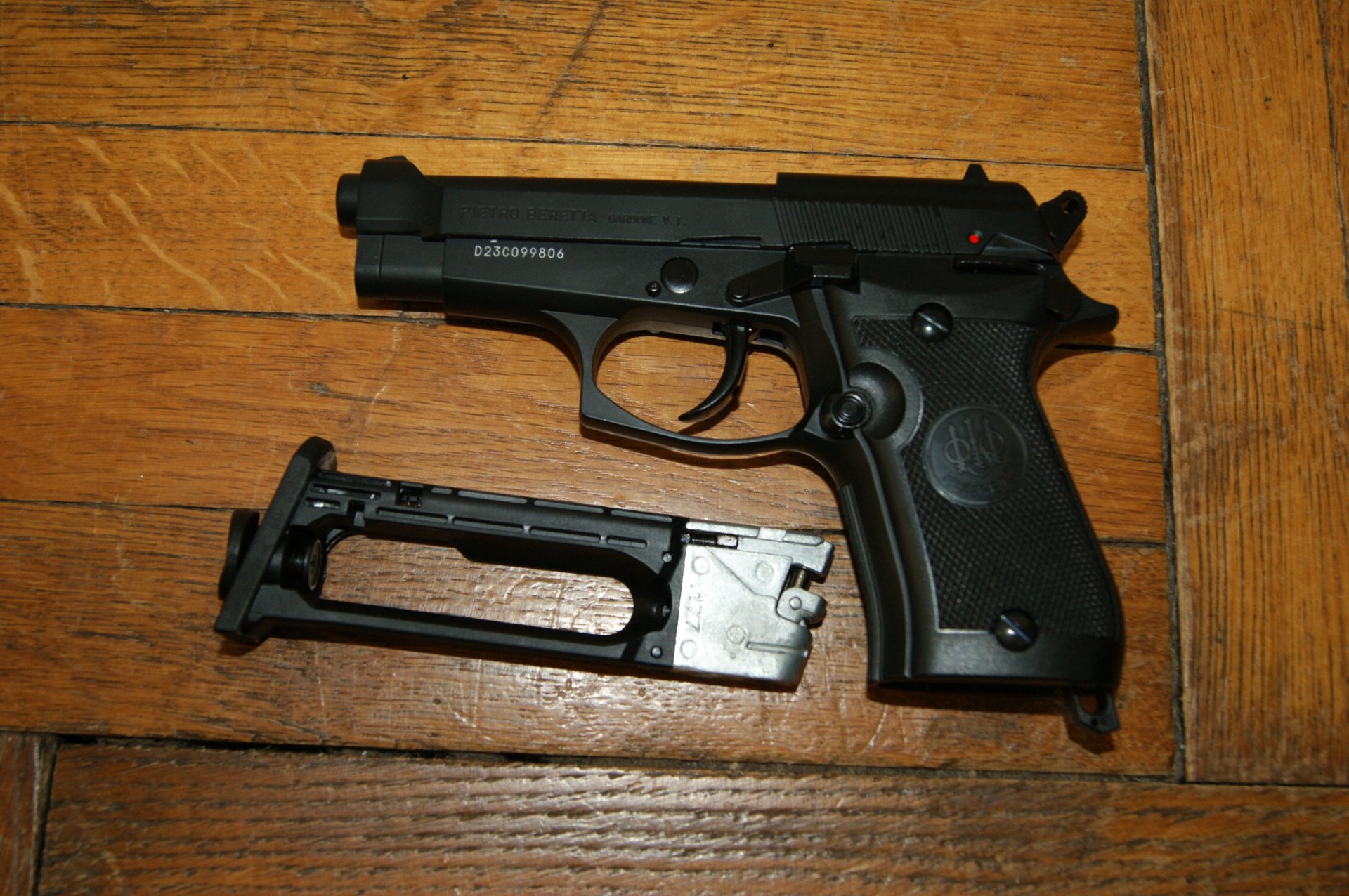 Beretta Co2 Pistole 85 FS Kaliber 4,5mm – Bild 2